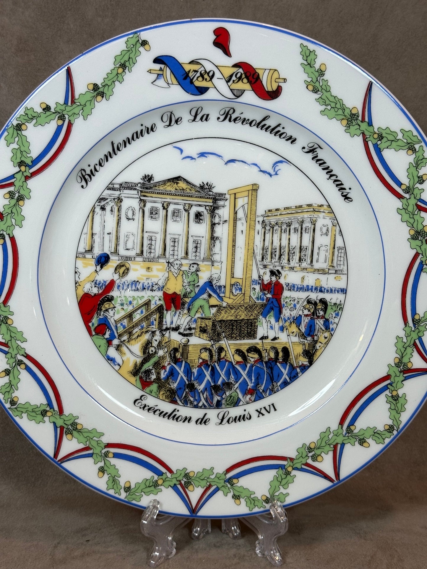Assiette en Céramique du Bicentenaire de la Révolution Française Exécution de Louis XVI par Apilco, Made in France, Vintage 1980