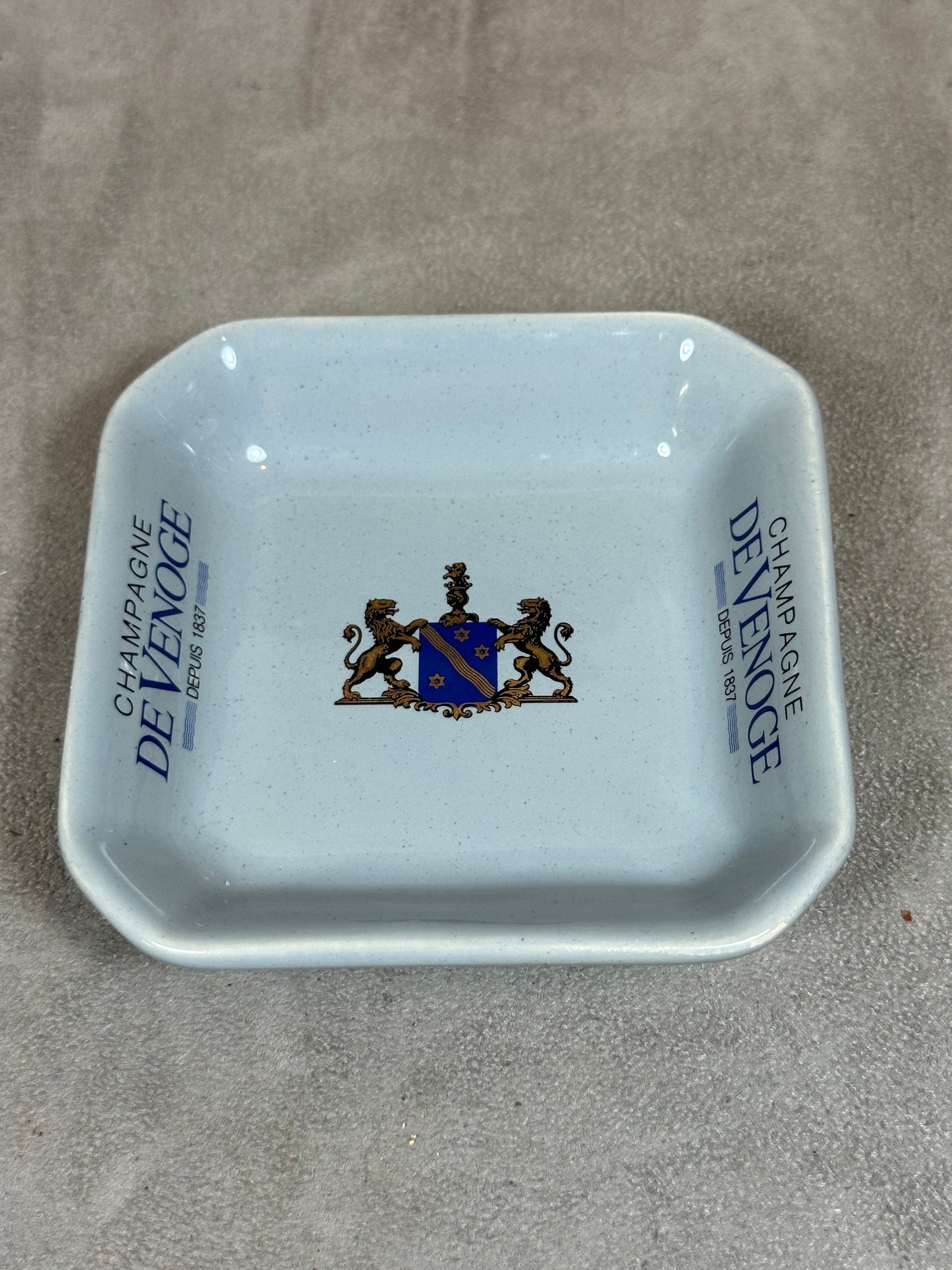 Cendrier champagne De Venoge en céramique Made in France Années 1970