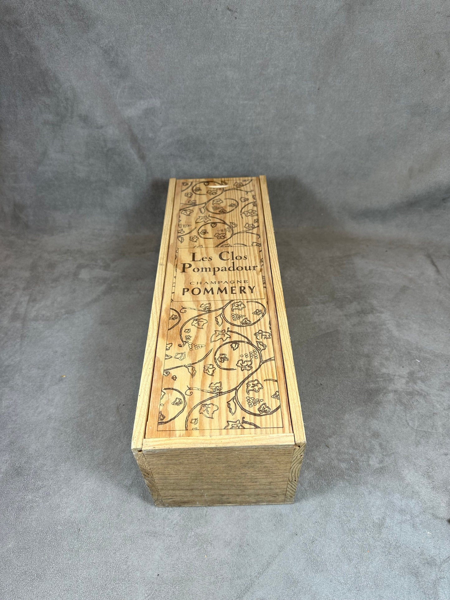 Wooden box for Pommery champagne bottle "Les Clos Pompadour" Made in France 1980s
