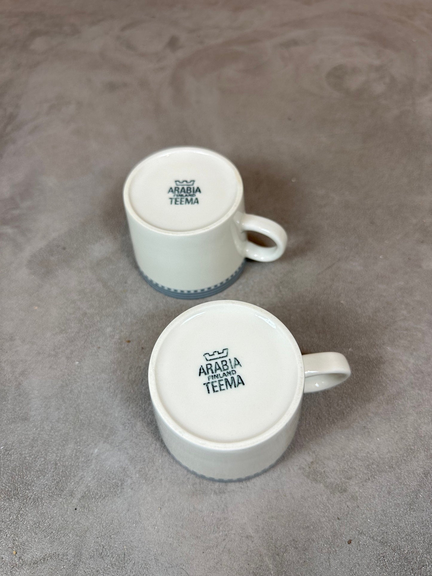 Set of 2 Arabia Finland TEEMA white and blue vintage ceramic mugs