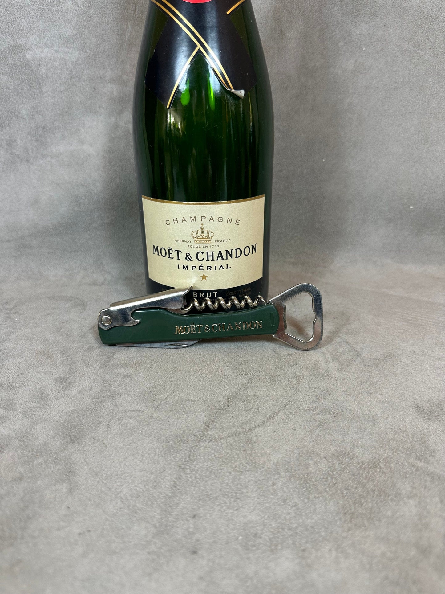 Moet et Chandon champagne Décapsuleur, Tire-bouchon en acier vintage Made in France, Wine Collectors, French Wine