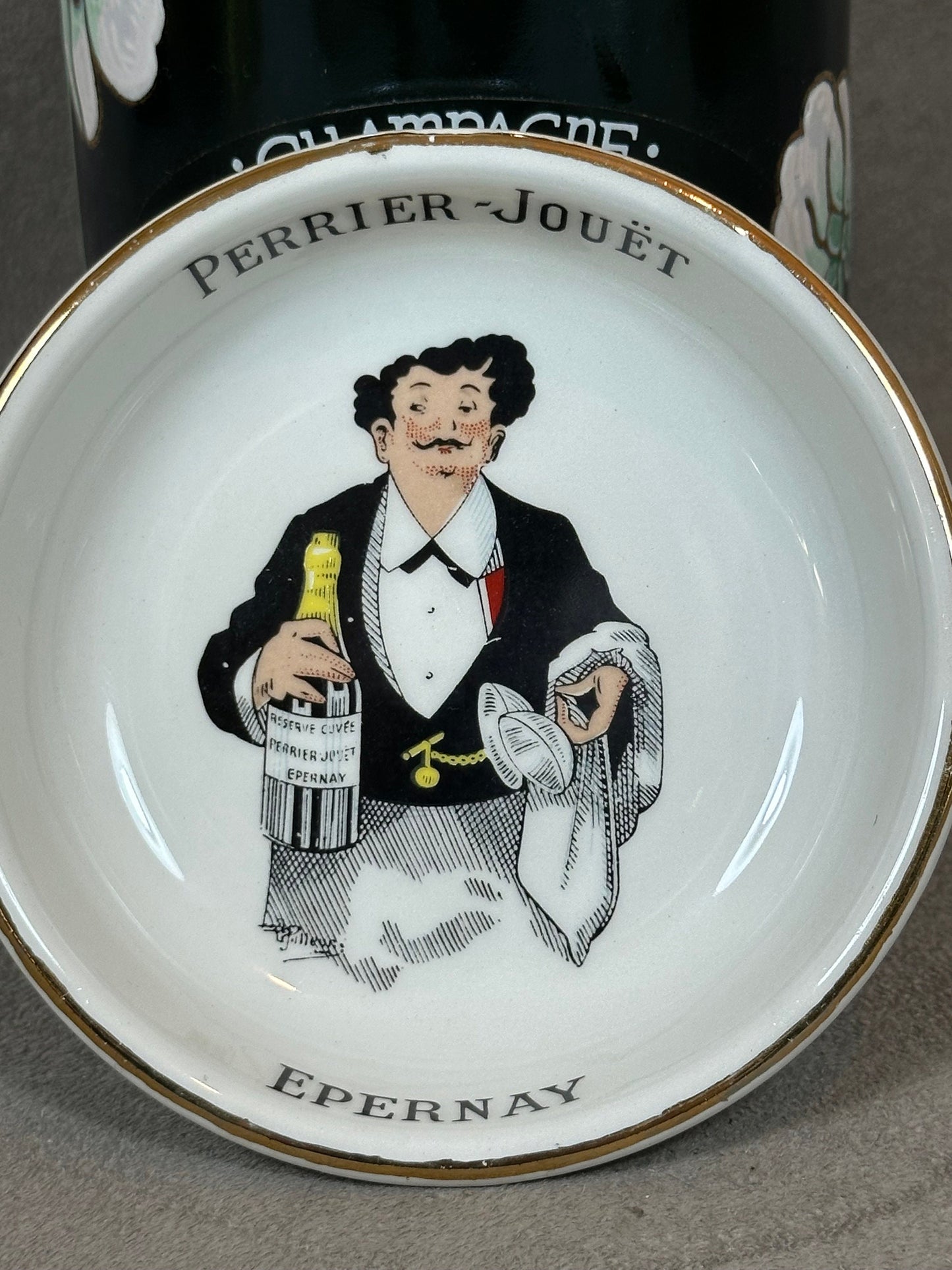 Cendrier en faience vintage Perrier-Jouët Années 1960 Made in France