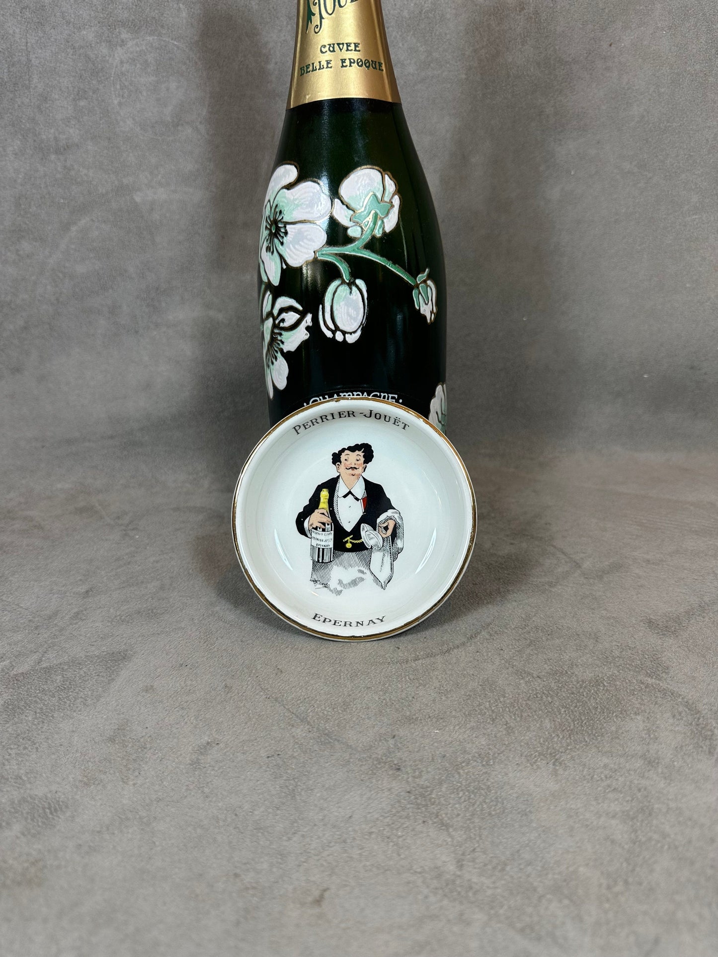 Cendrier en faience vintage Perrier-Jouët Années 1960 Made in France