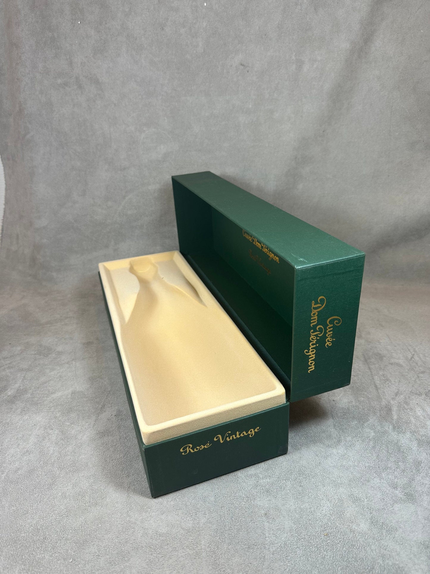 Etui a champagne Dom Perignon Rosé Vintage Made in France 1980