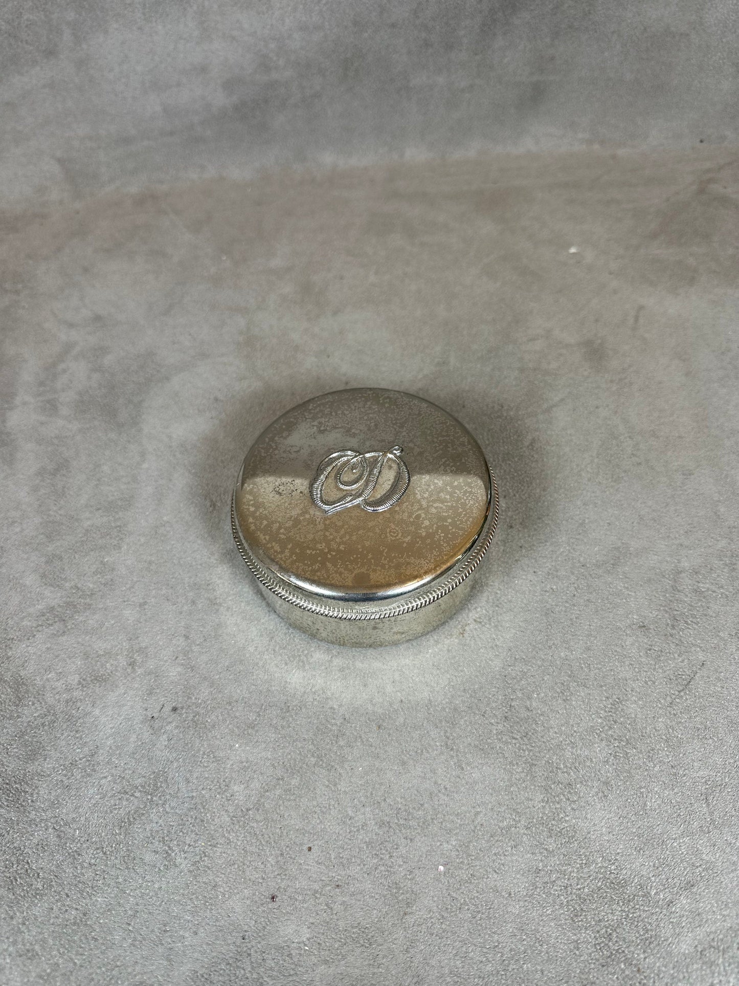 RARE Christian Dior Boite en métal vintage Made in France