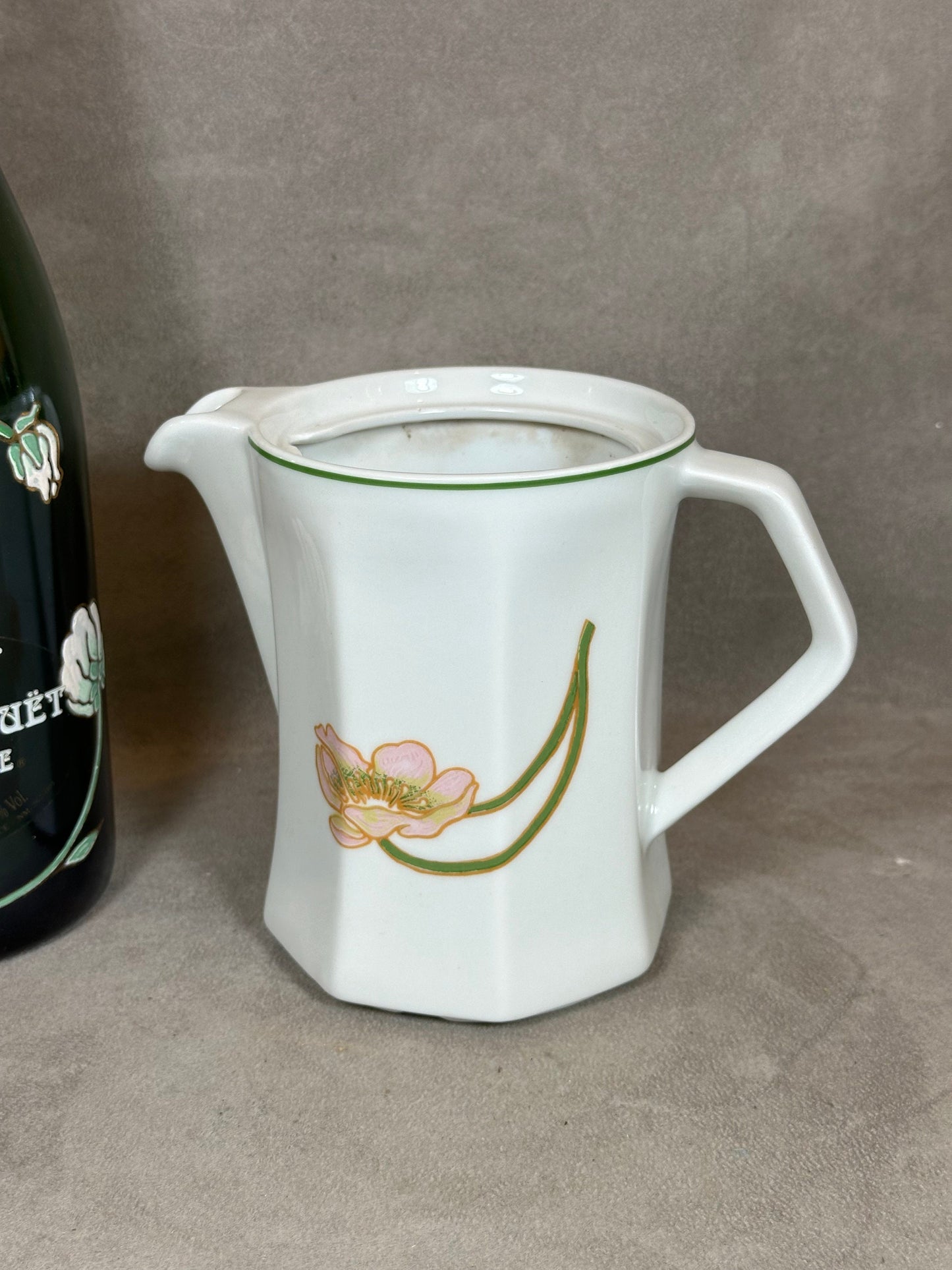 RARE Cafetière Perrier-Jouët Belle Epoque en porcelaine Apilco Made in France Vintage 1970