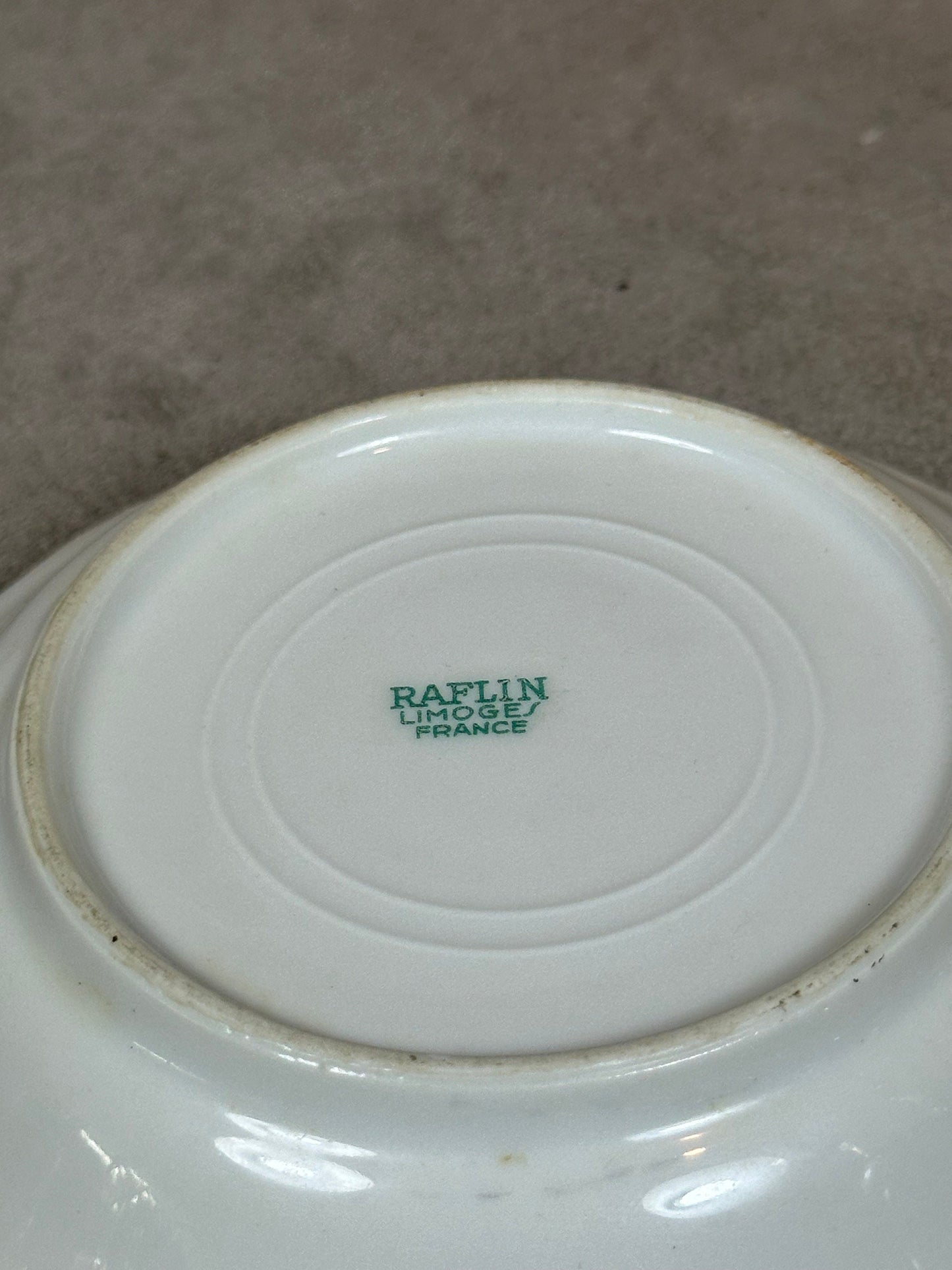 Porzellan-Aschenbecher von Raflin Limoges, MT-Monogramm, Hergestellt in Frankreich, Vintage 1980