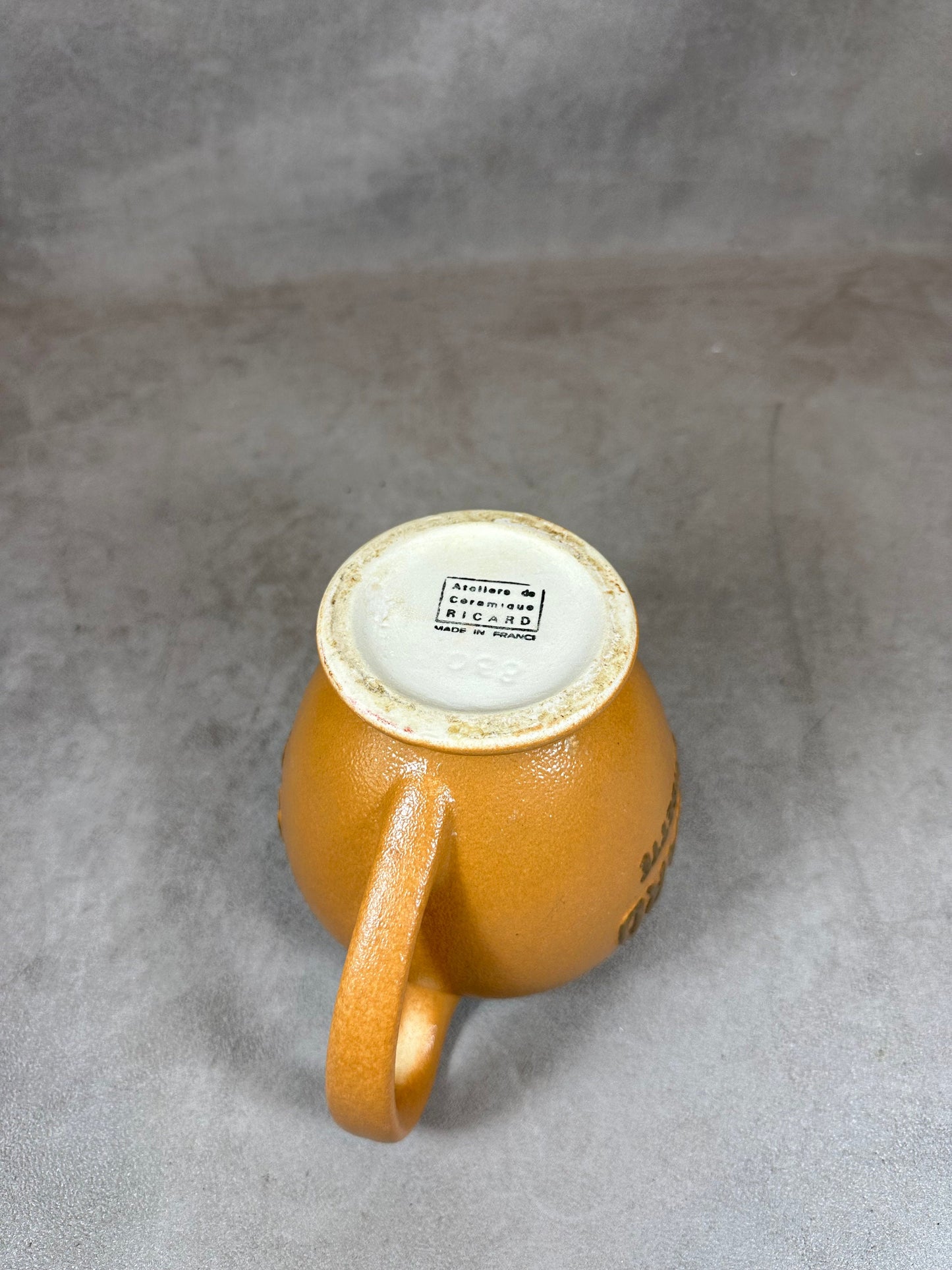 Pichet Ricard en céramique marron Made in France Années 1970