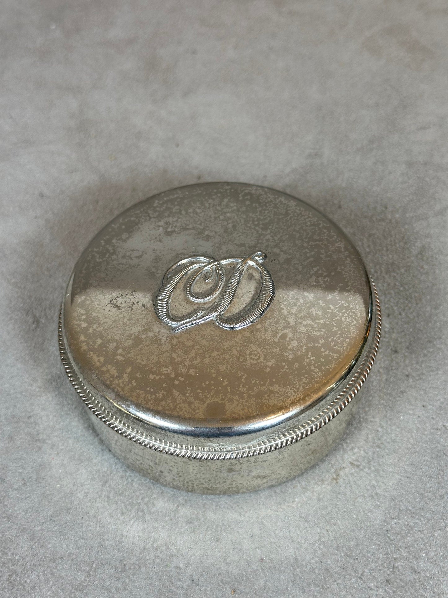 RARE Christian Dior Boite en métal vintage Made in France