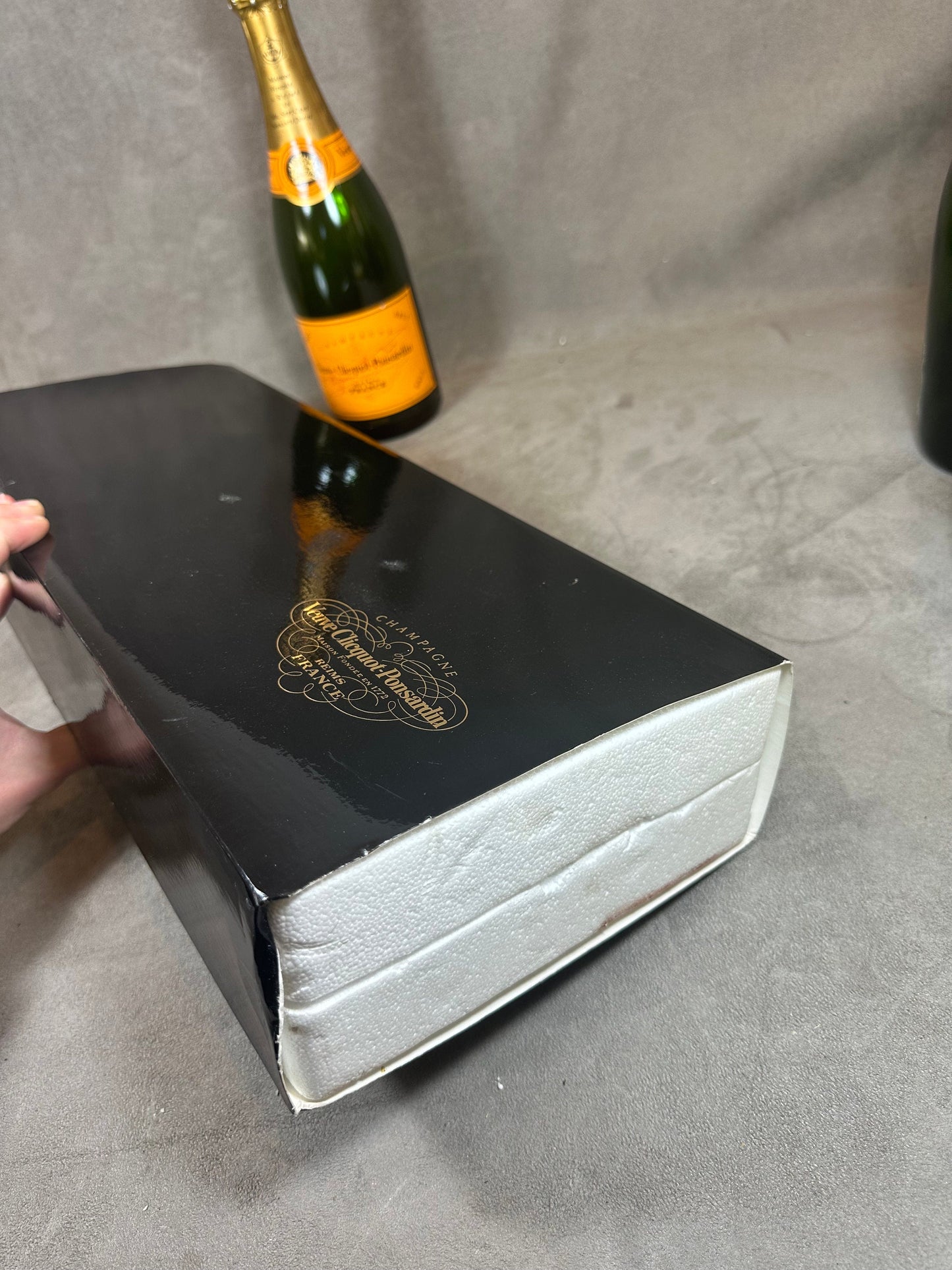 RARE 6 Flutes Veuve Clicquot Ponsardin vintage en verre dans leur boite d'origine 1960