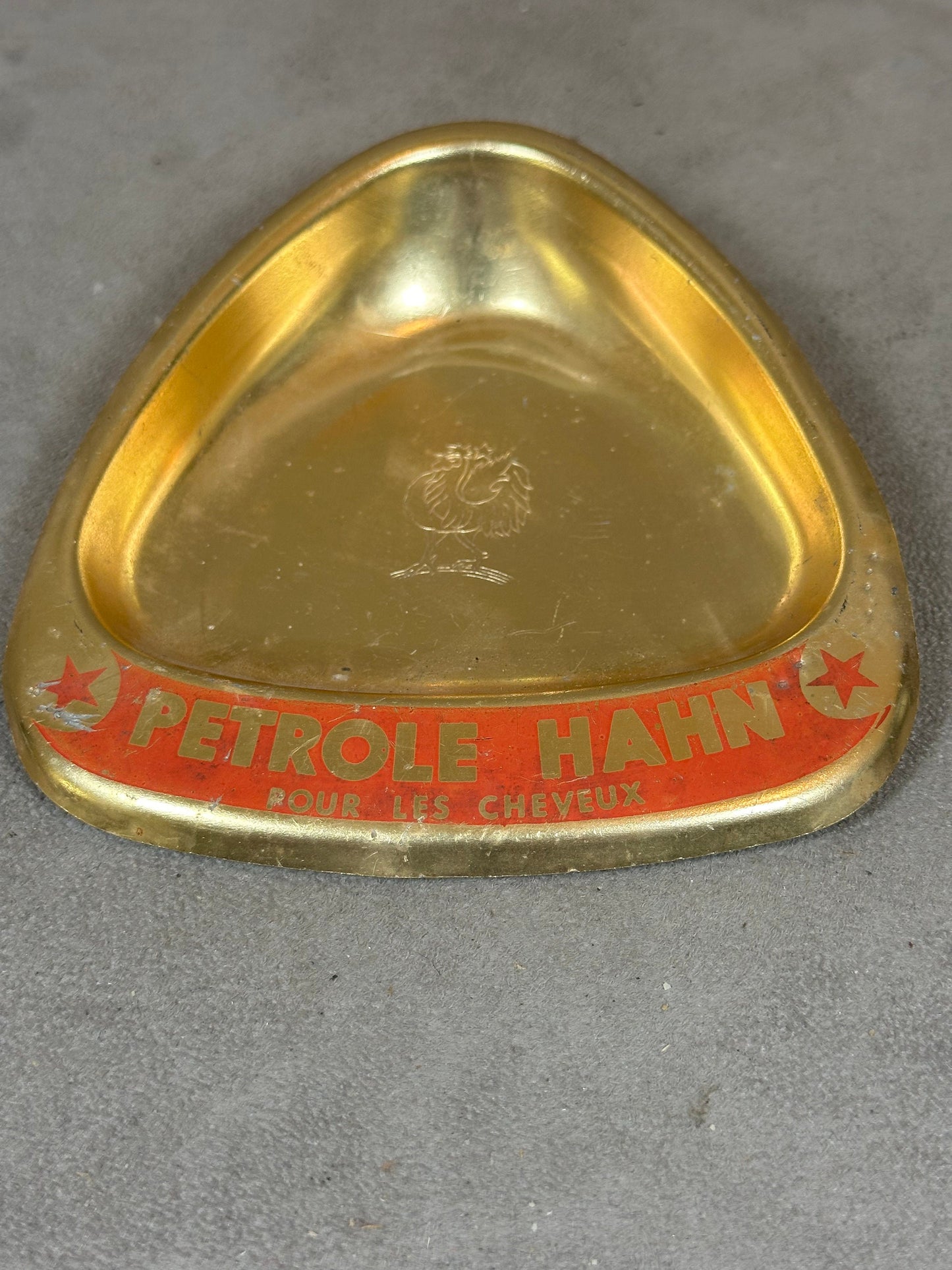 Werbeaschenbecher aus goldenem Metall, Hahn Oil, Made in France, Vintage 1970