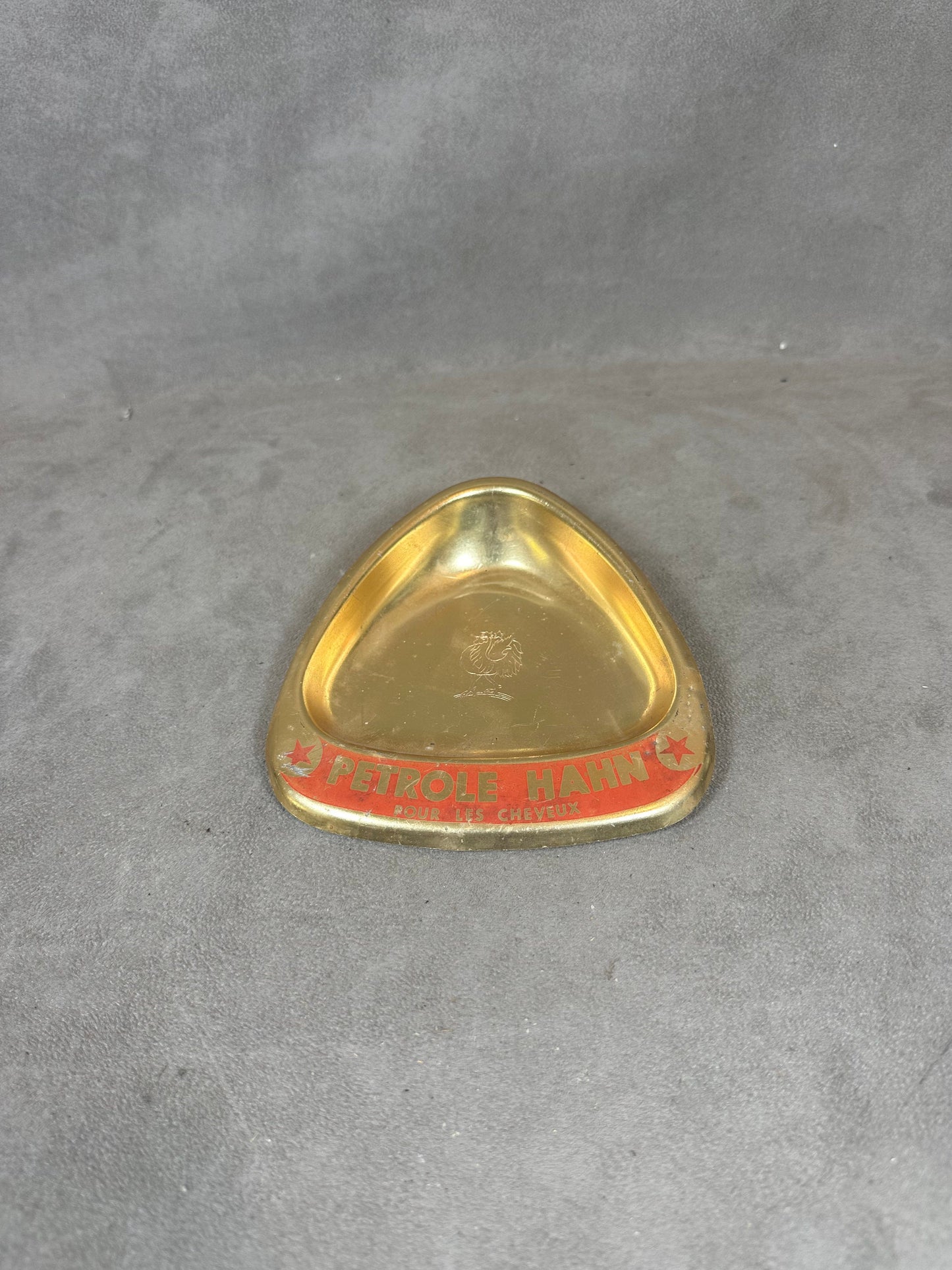 Werbeaschenbecher aus goldenem Metall, Hahn Oil, Made in France, Vintage 1970