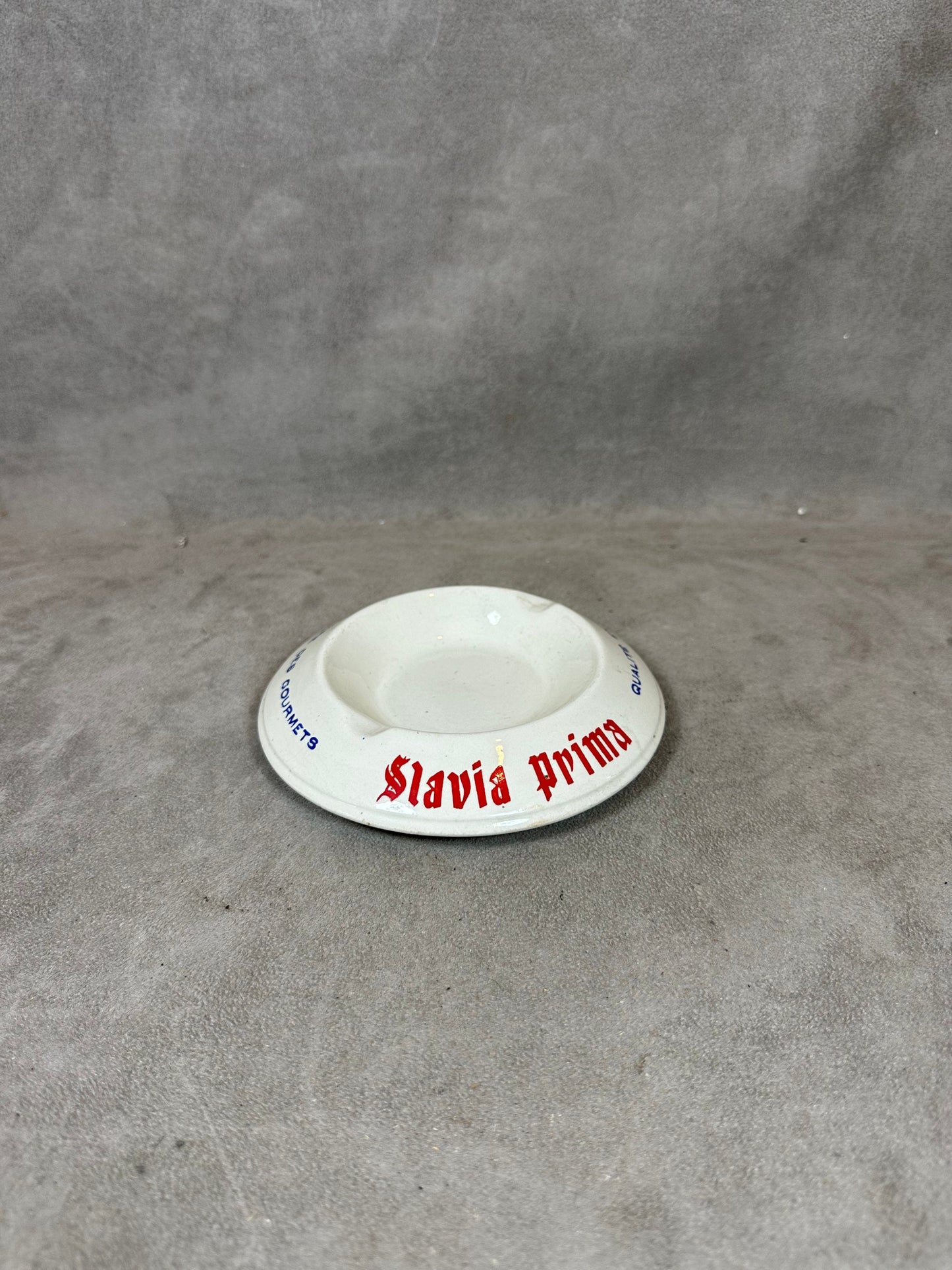 La Slavia Keramik-Aschenbecher von Moulin des Loups Vintage Made in France
