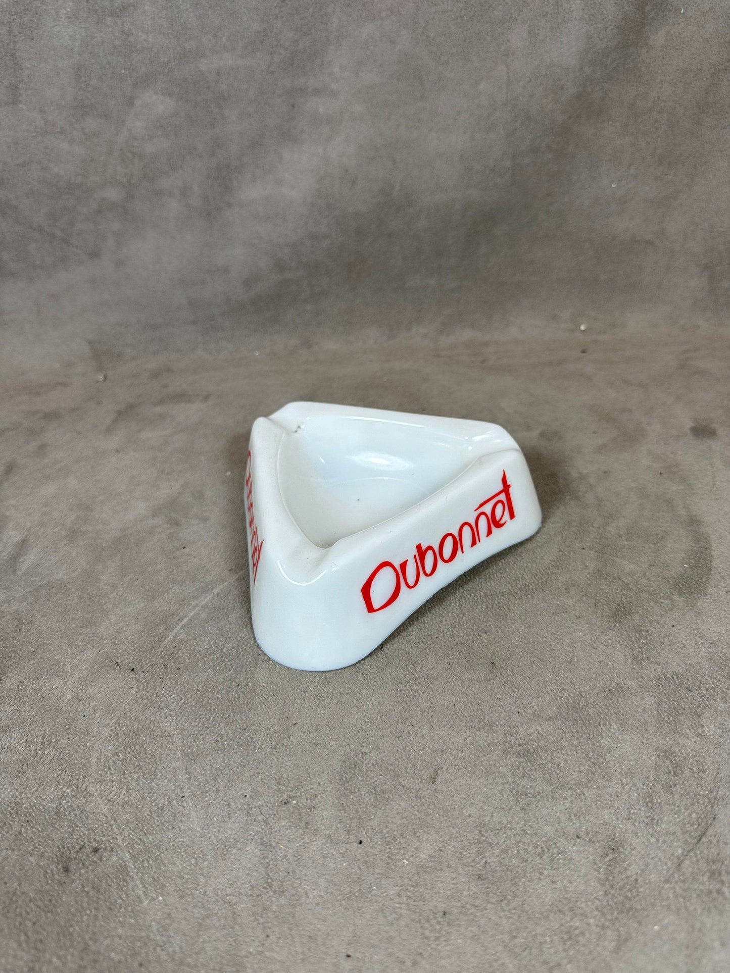 DUBONNET triangular advertising ashtray in vintage opaline opalex Made in France