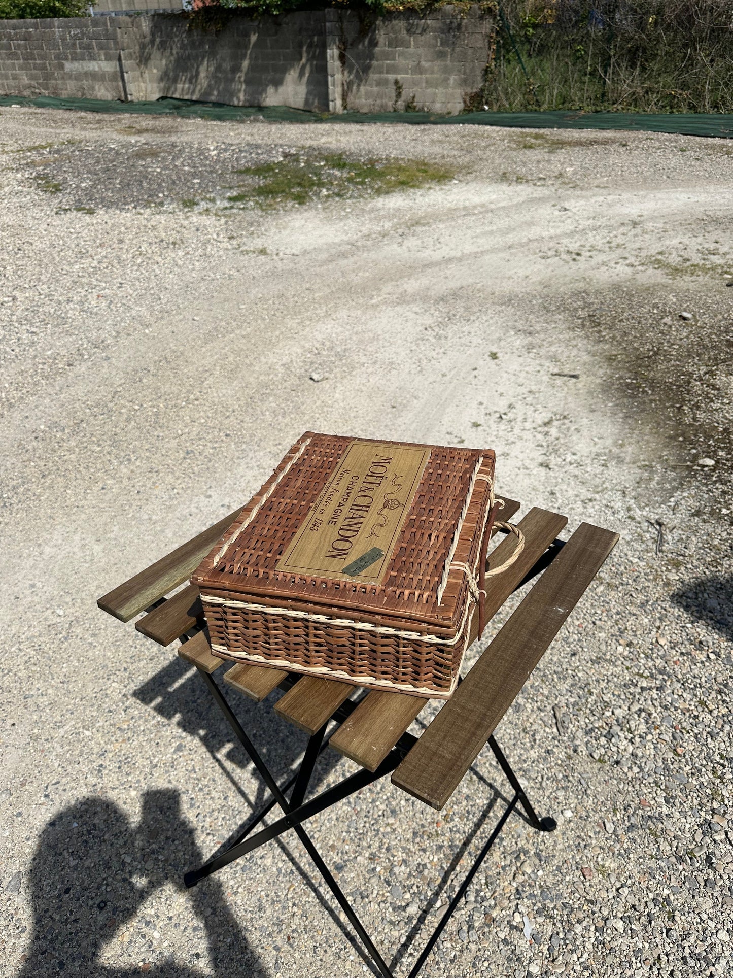 Vintage Moet et Chandon Brut Imperial 1964 Champagne or Picnic Wicker Box Made in France
