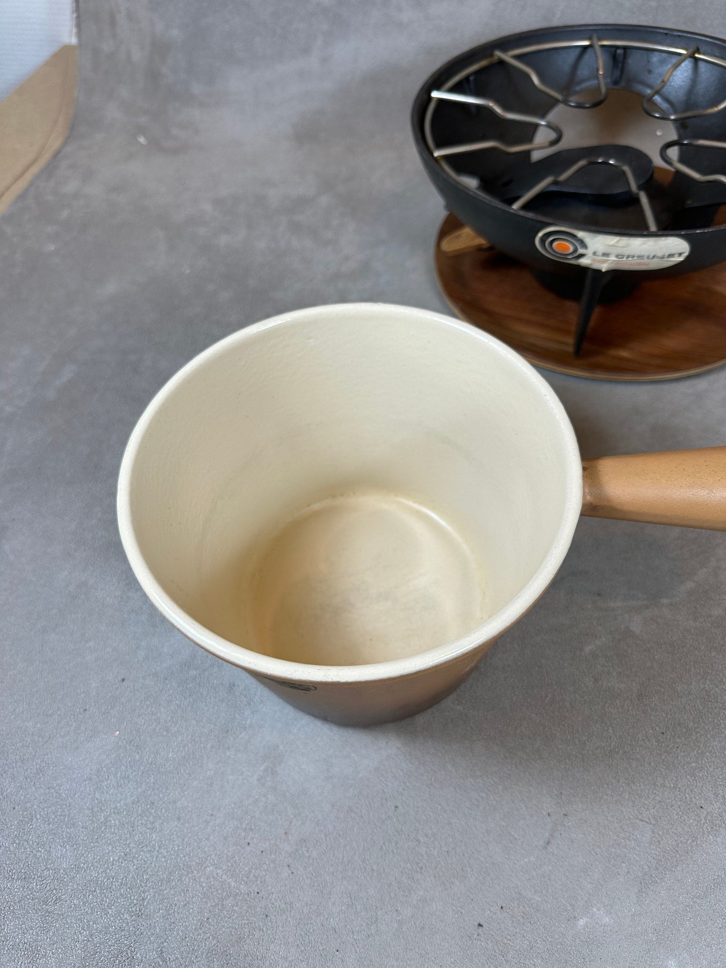 Appareil a fondue vintage en fonte emaillée avec ses 6 fourchettes Le Creuset Made in France