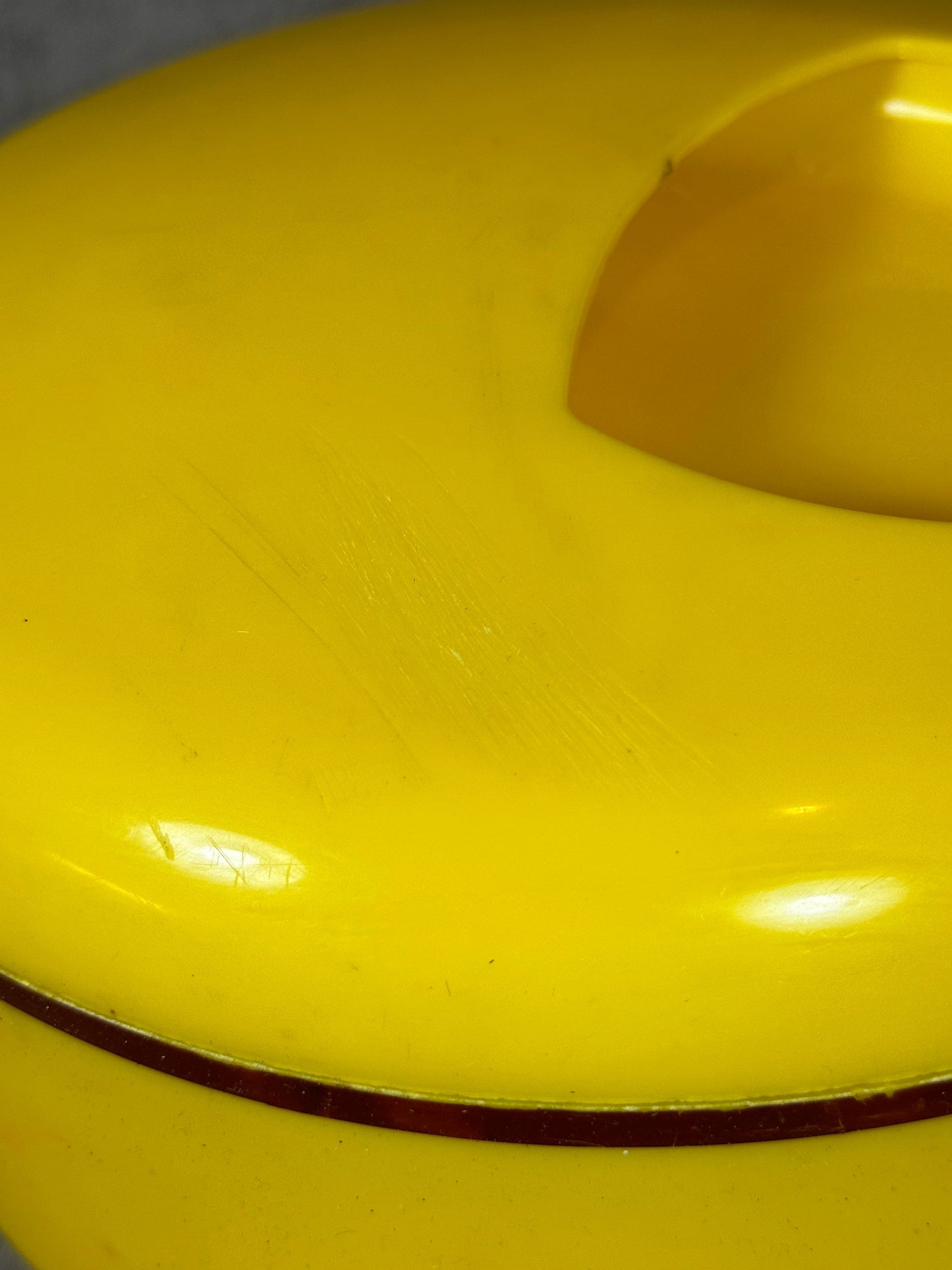 RARE Seau à glaçons en plastique jaune Suze vintage 1970