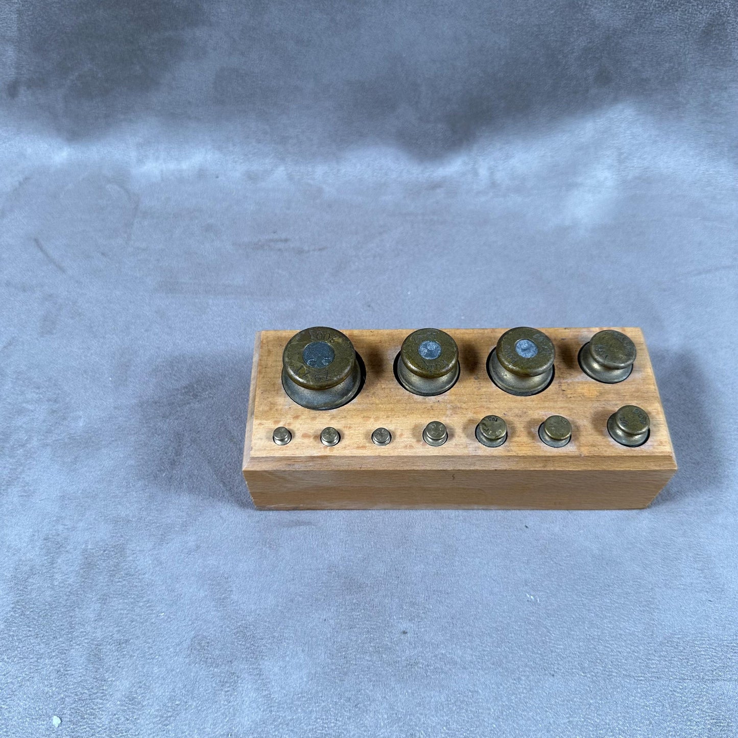 VERY RARE Complete weight set for antique wooden and brass scale from 1gr to 200gr