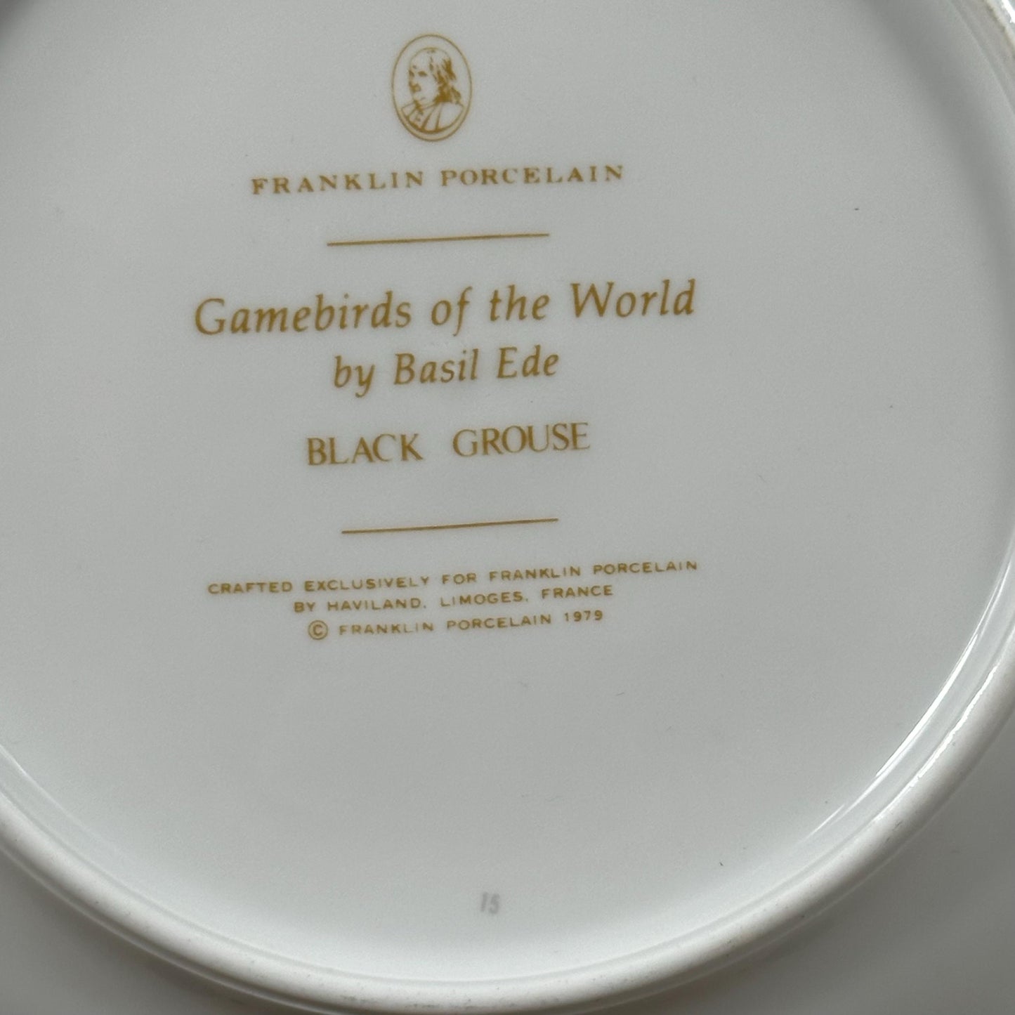 Beautiful decorative plate "Gamebird of the World" by Basil Ede made by Haviland in Limoges porcelain for Franklin Porcelain 1979