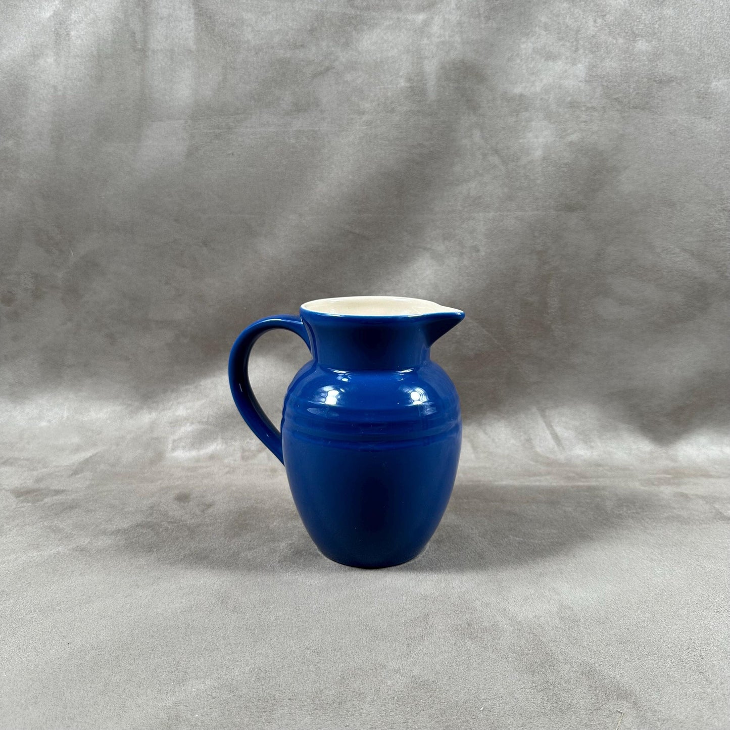 Pichet Le Creuset en céramique bleu vintage Made in France
