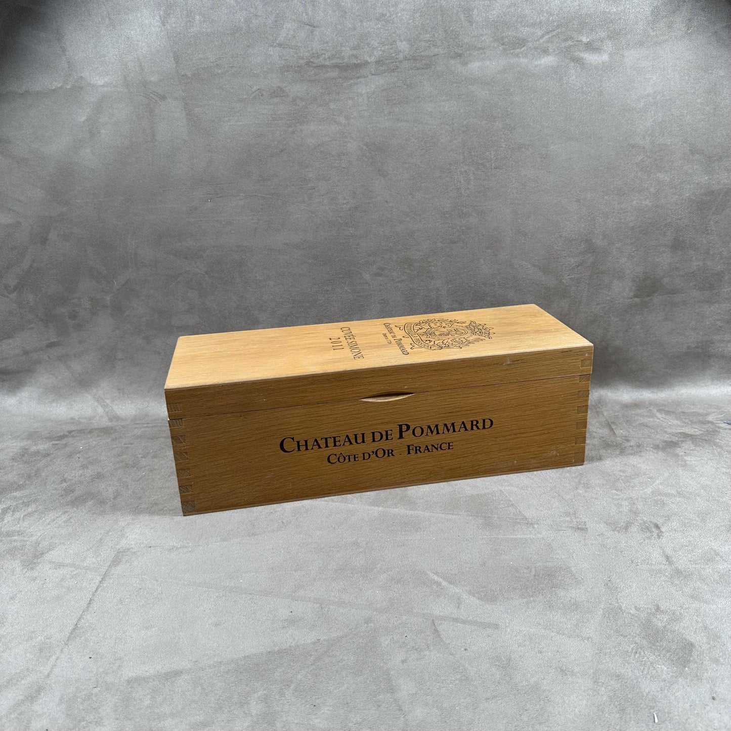 Wooden box for wine bottle Chateau Pommard Cuvée Simone 2011 Made in France