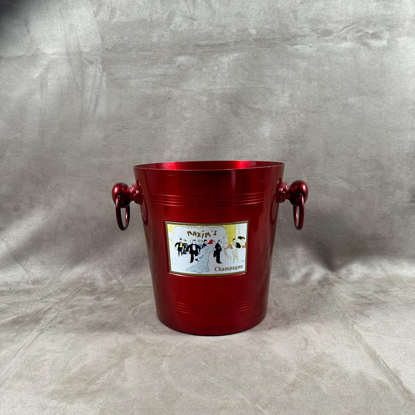 Seau à Champagne en aluminium émaillé rouge Maxim's de Paris Années 1970