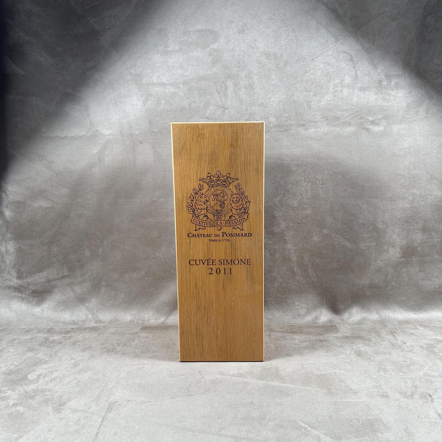 Caisse en bois pour bouteille de vin Chateau Pommard Cuvée Simone 2011 Made in France