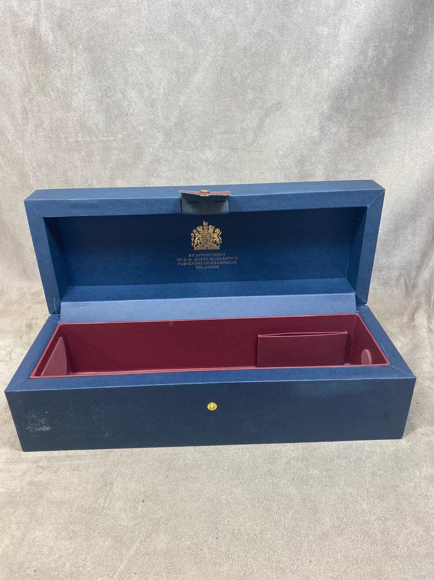 Boite Pol Roger bleu pour bouteille Cuvée Sir Winston Made in France Années 1980