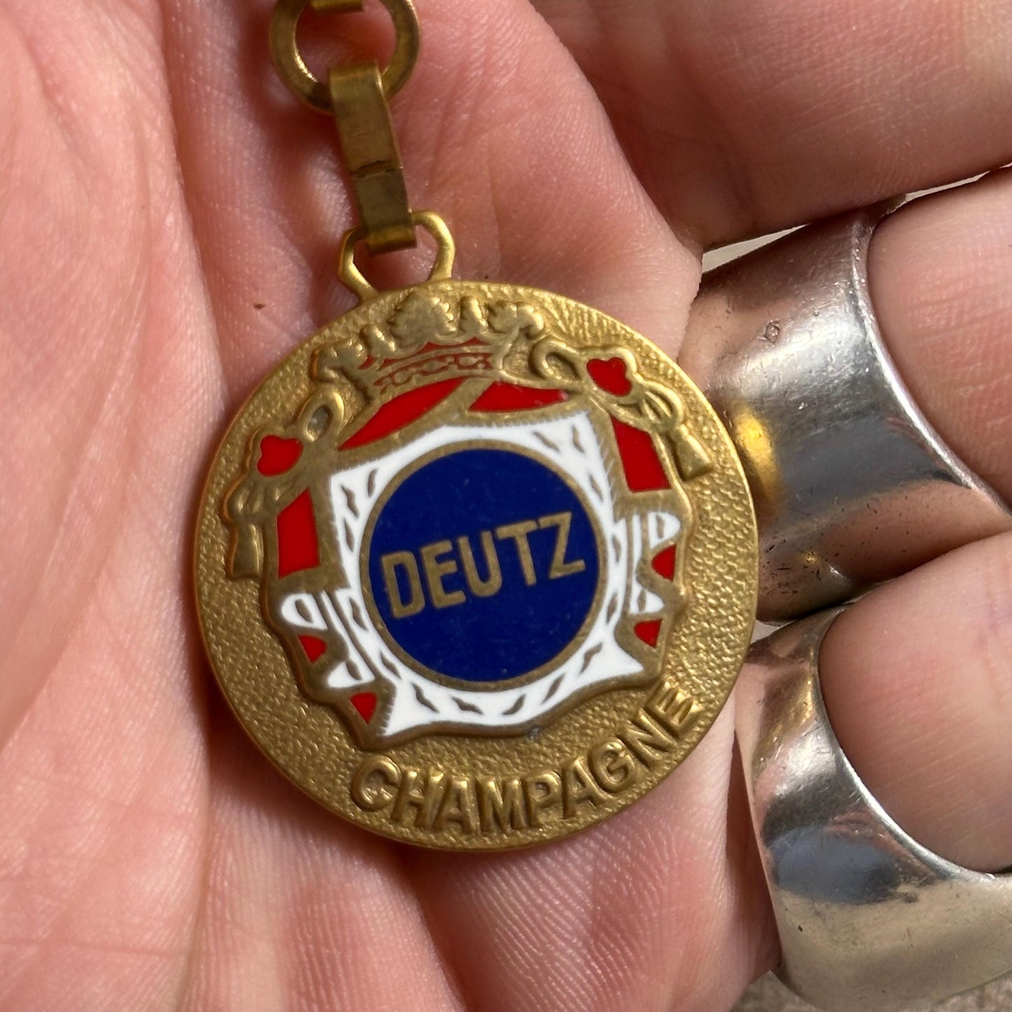 Porte clés Deutz en métal vintage Made in France Années 1980