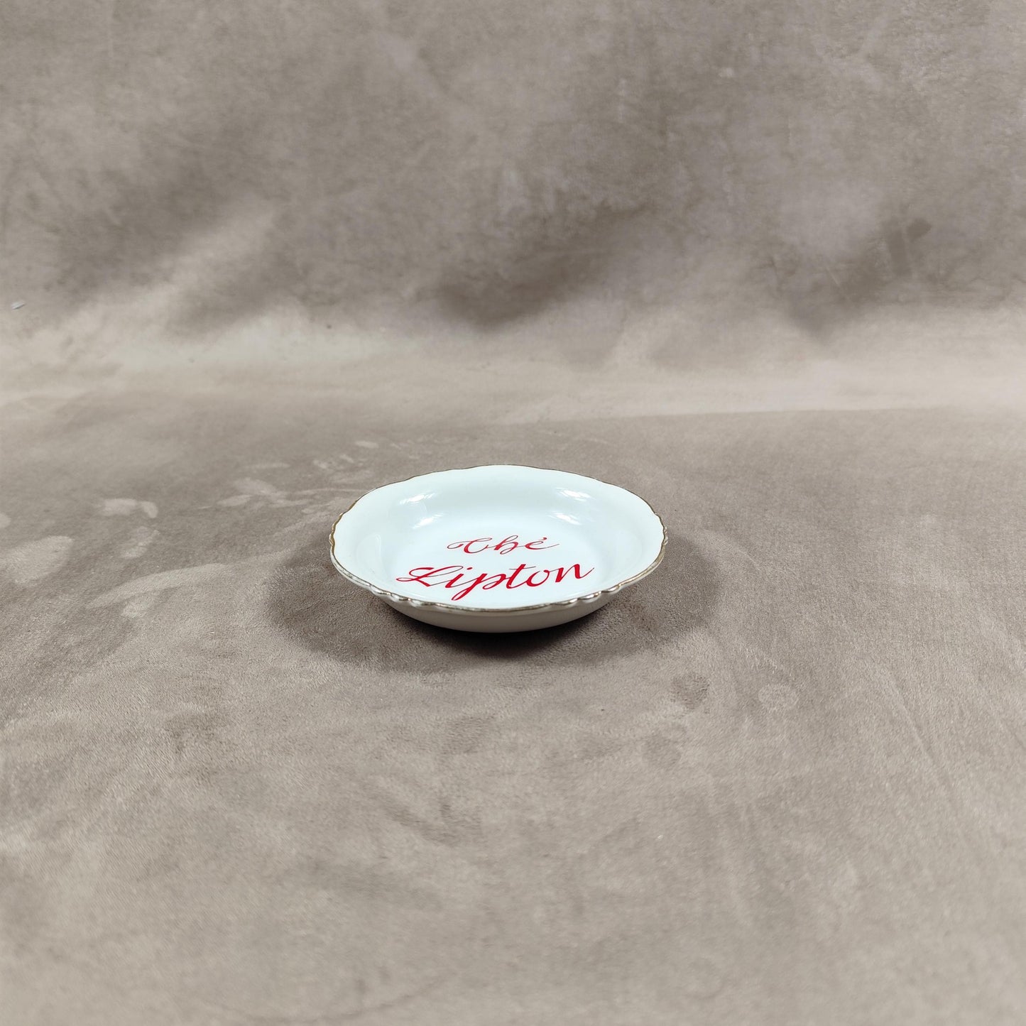 Cendrier Publicitaire en faience Thé Lipton par Moulin des Loups Made in France Vintage 1980