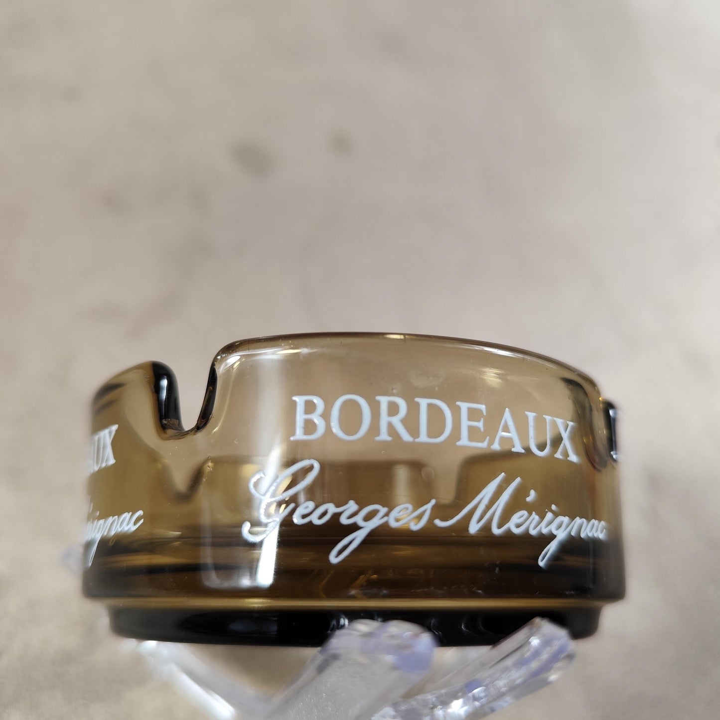 Cendrier publicitaire en verre fumé Georges Merignac Bordeaux vintage