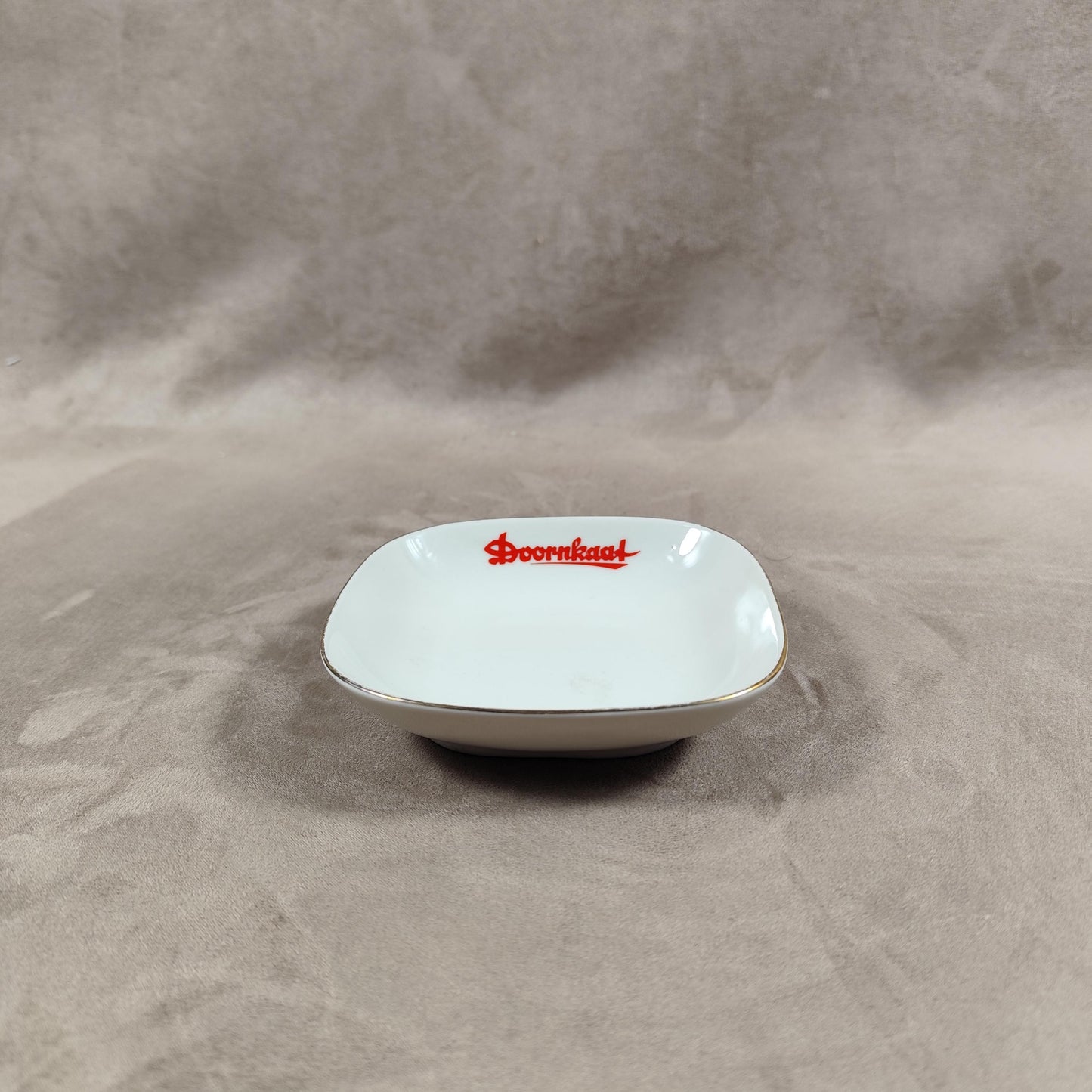 Cendrier publicitaire en faience liqueur Doornkaat par Hutschenreuther Made in Germany Vintage 1970
