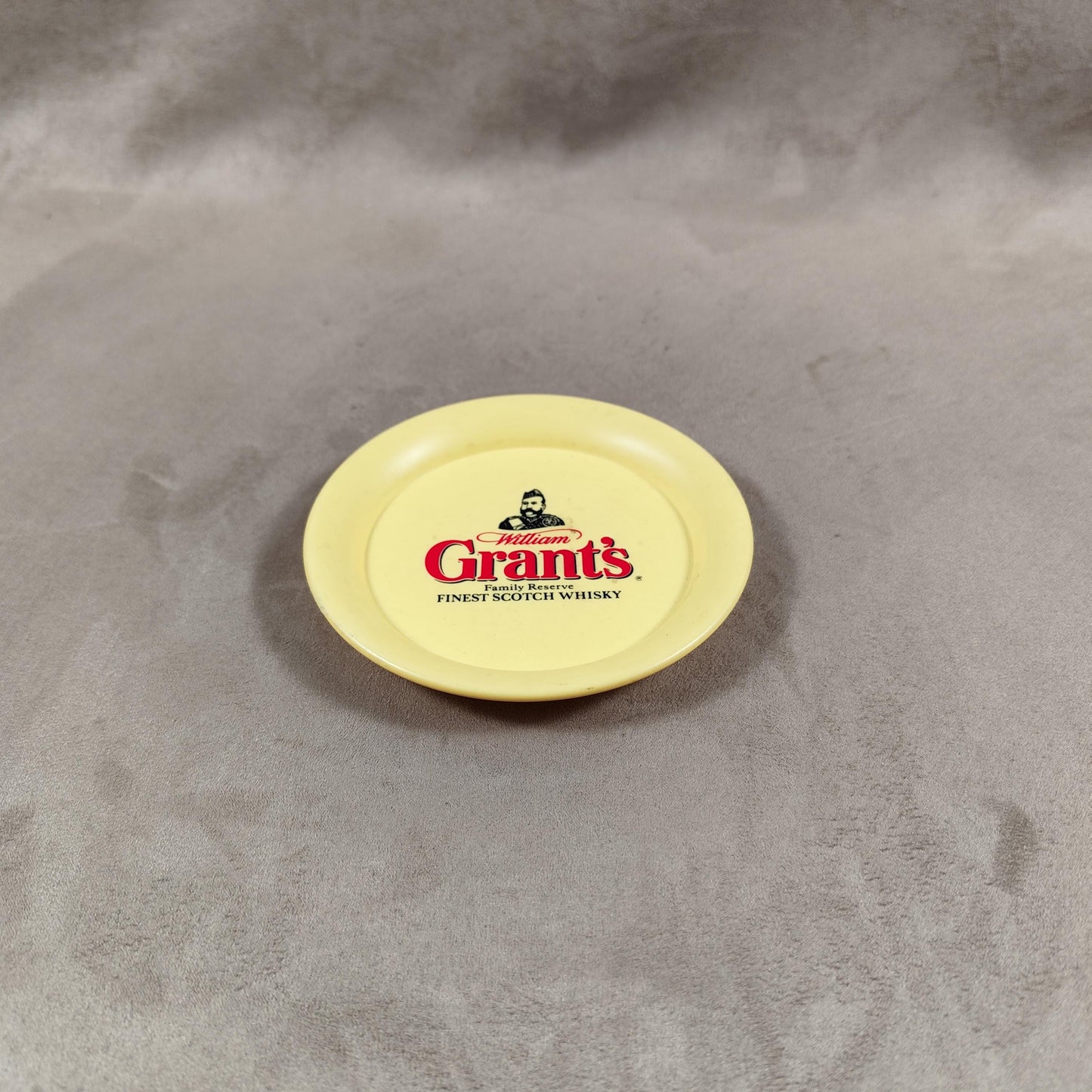 Cendrier ramasse monnaie Grant's vintage en plastique jaune Années 1980