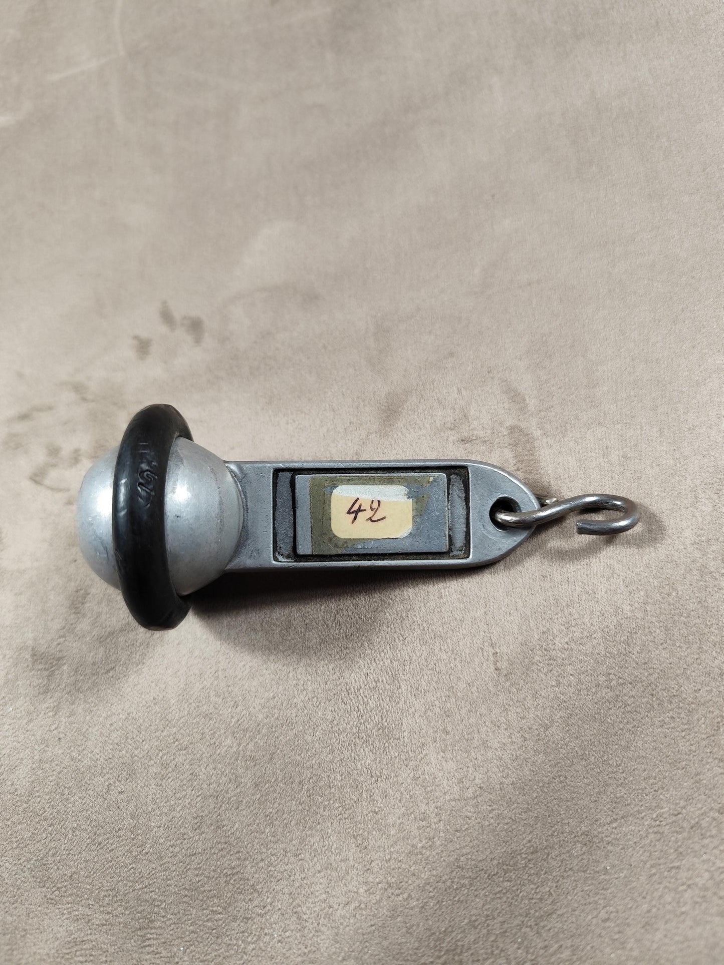 RARE Porte clés en Métal, Hôtel Bristol Reims Champagne, Chambre #42, Made in France, Vintage 1970