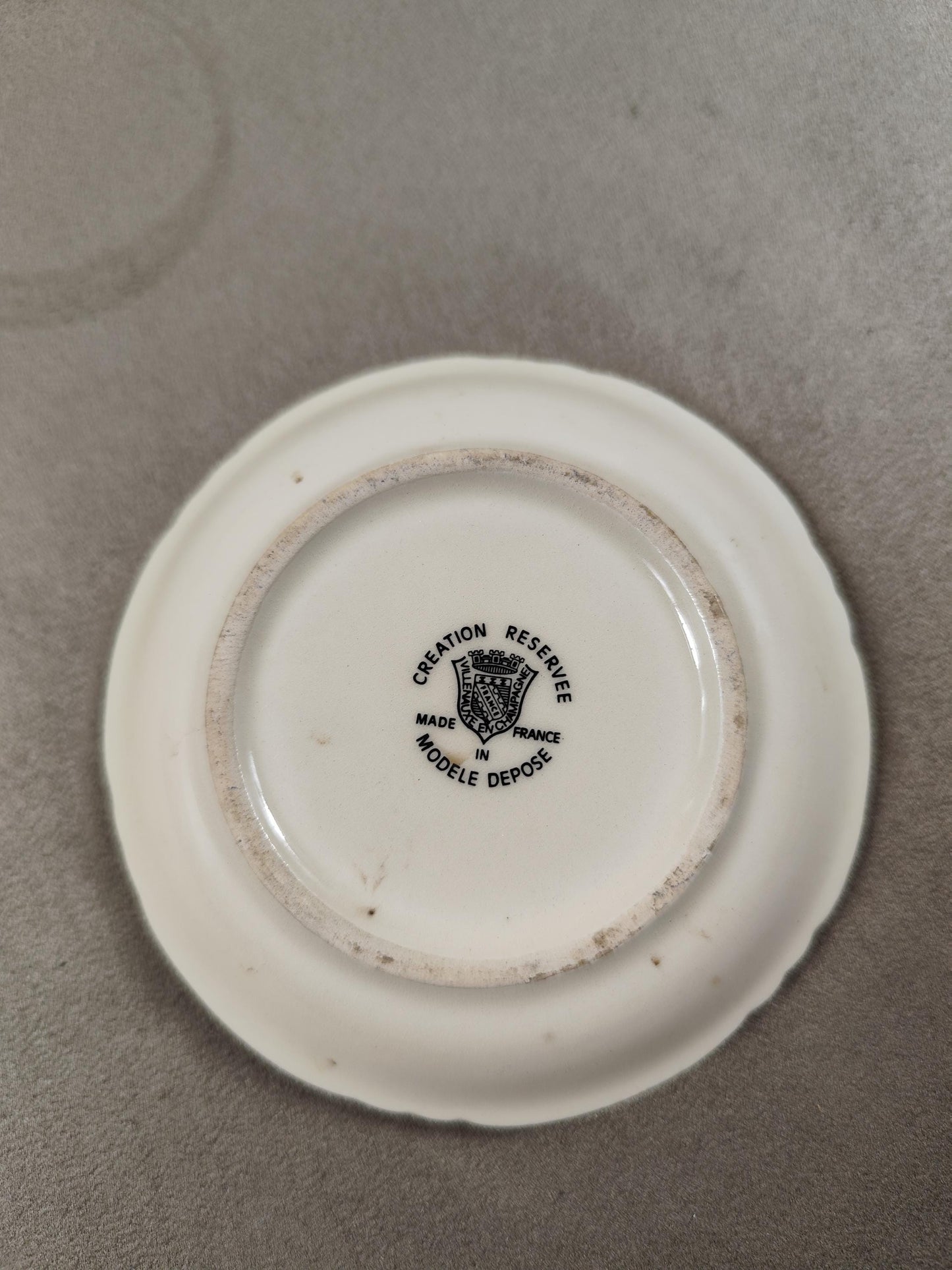 Cendrier vide-poche Champagne Veuve Clicquot Ponsardin faïence Villenauxe Reims France vintage