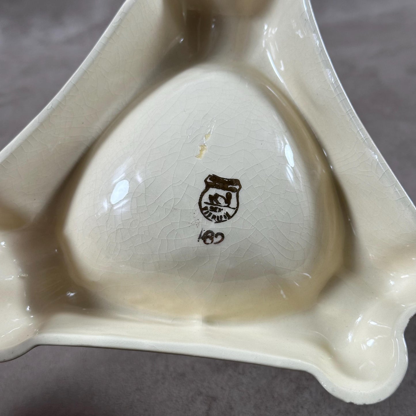 RARE Cendrier MARTINI triangulaire publicitaire vintage en porcelaine de Badonvilliers Made in France Années 1950