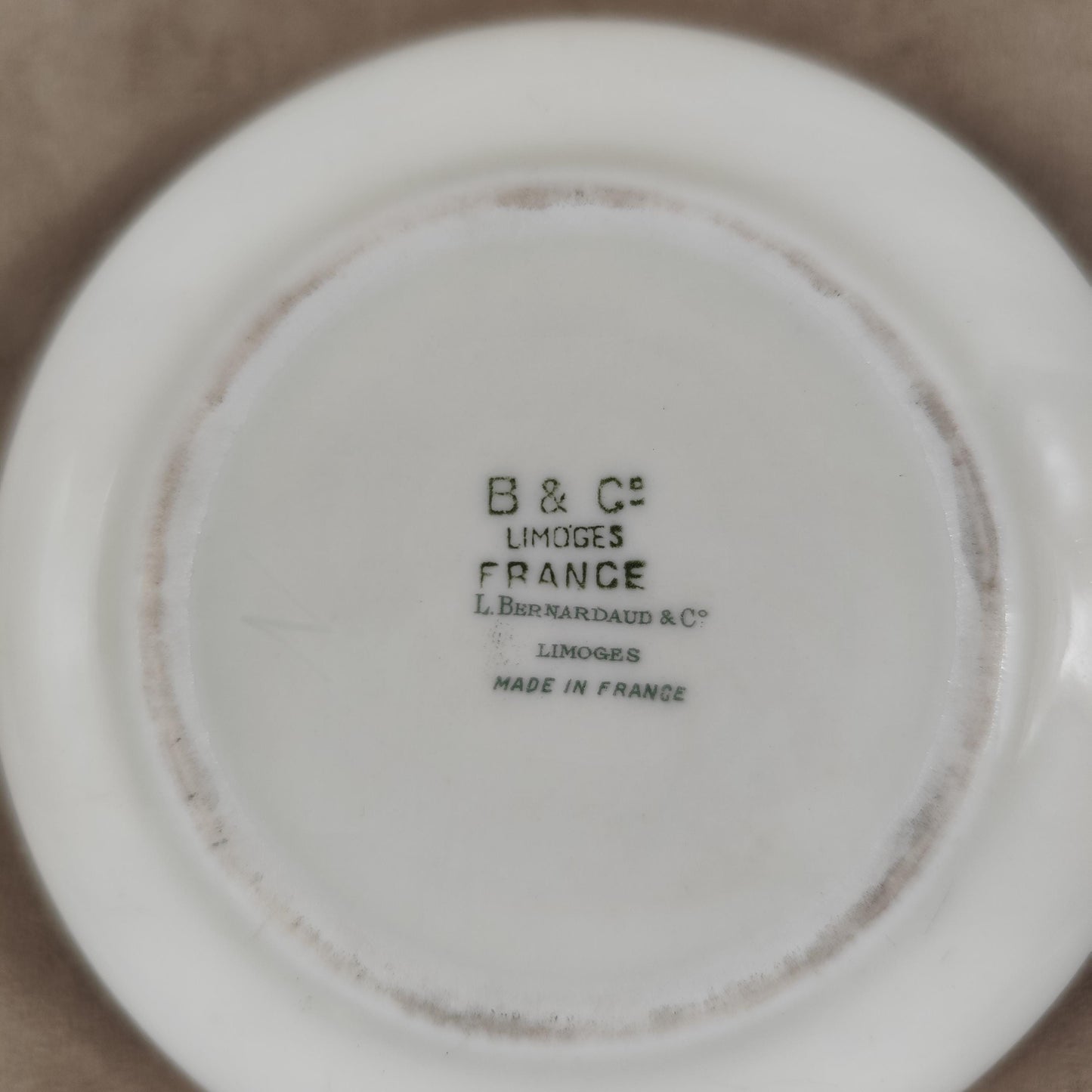 Cendrier publicitaire champagne Taittinger en porcelaine Bernardaud Made in France