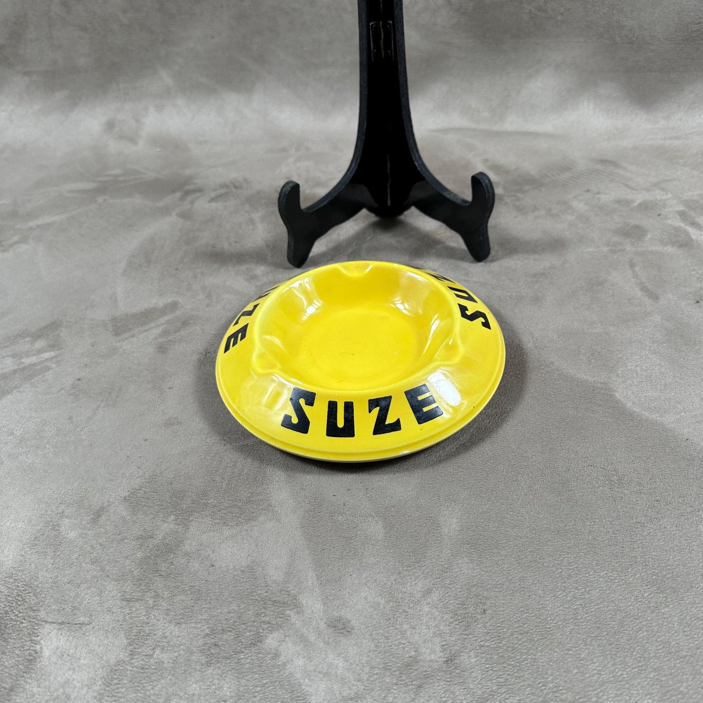 Cendrier en céramique jaune Suze par Moulin des Loups Vintage Made in France