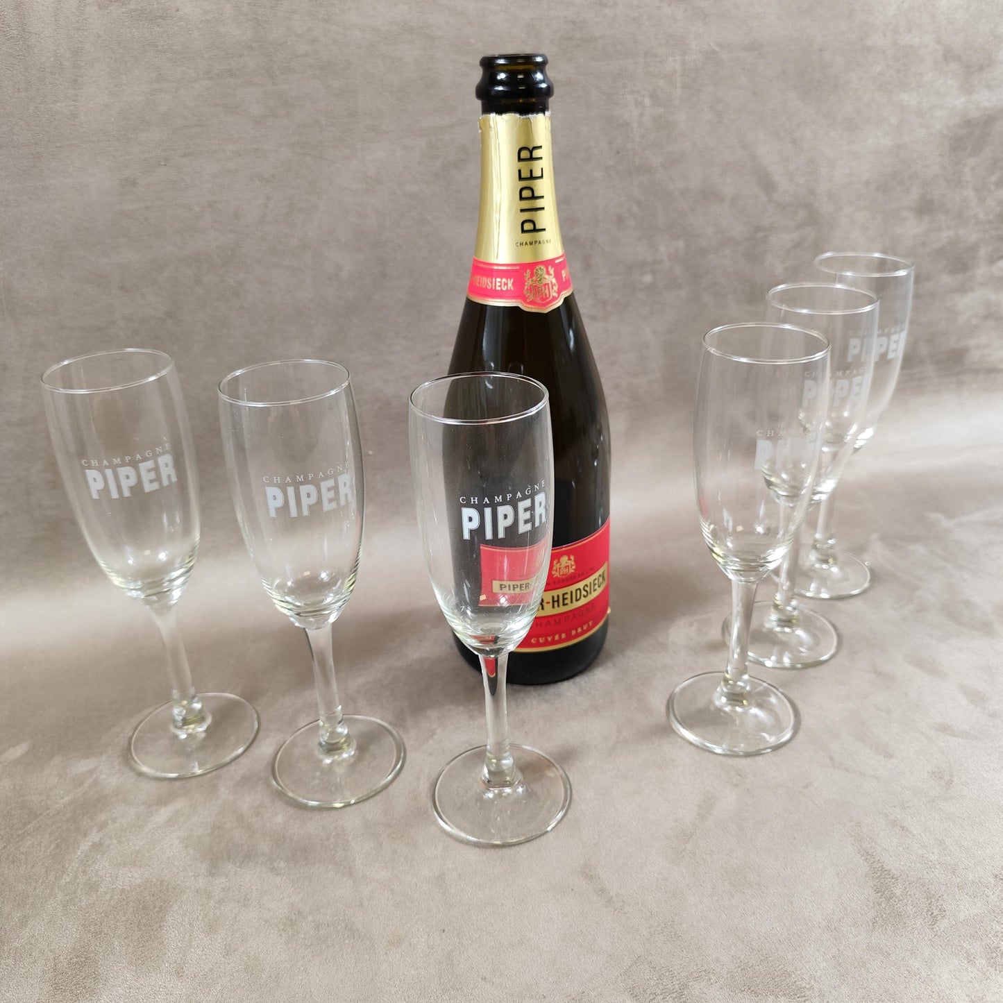 Lot de 6 flûtes à Champagne en verre Piper-Heidsieck Reims Années 1990