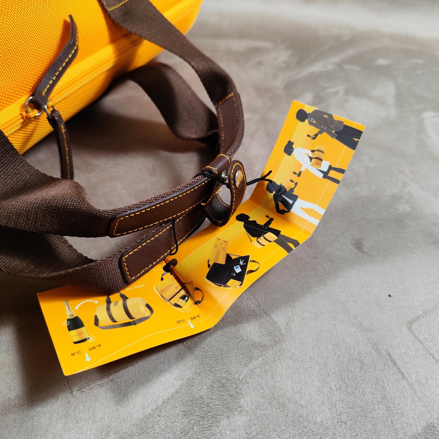 Sac Traveller #2, Etui isotherme pour bouteille de Champagne Veuve Clicquot Made in France Vintage 1990
