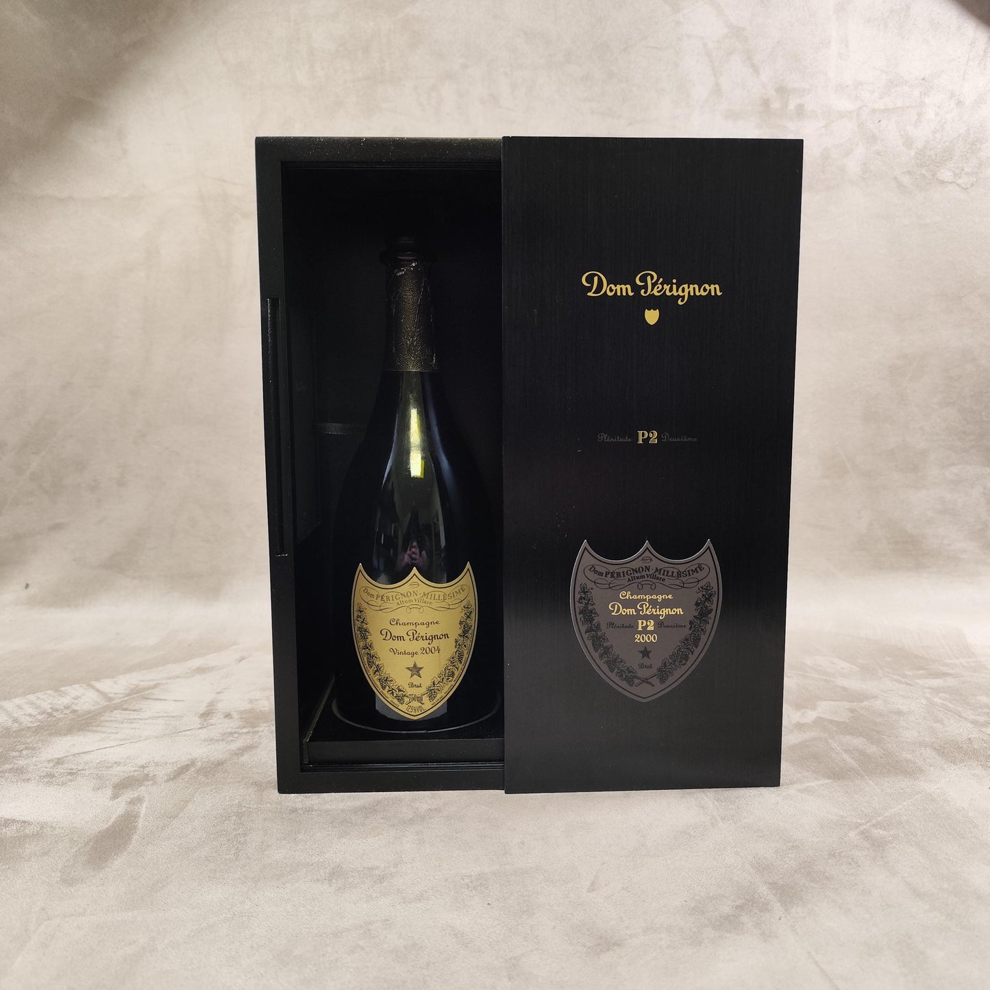 RARE Caisse en Métal bouteille de champagne Dom Pérignon Plénitude 2 Made in France Vintage 2000