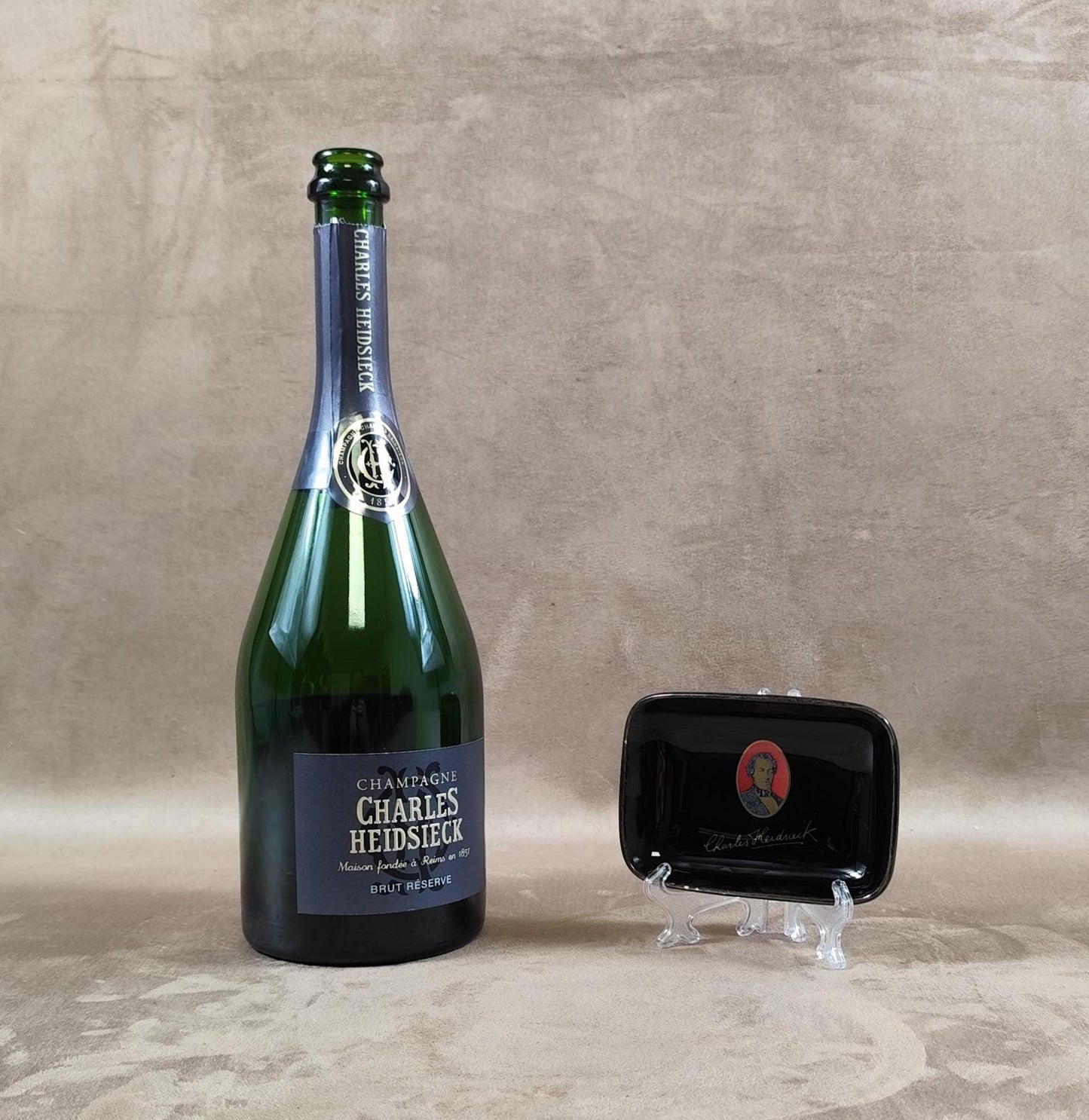 Cendrier publicitaire Champagne Charles Heidsieck en faience Made in France Vintage 1980