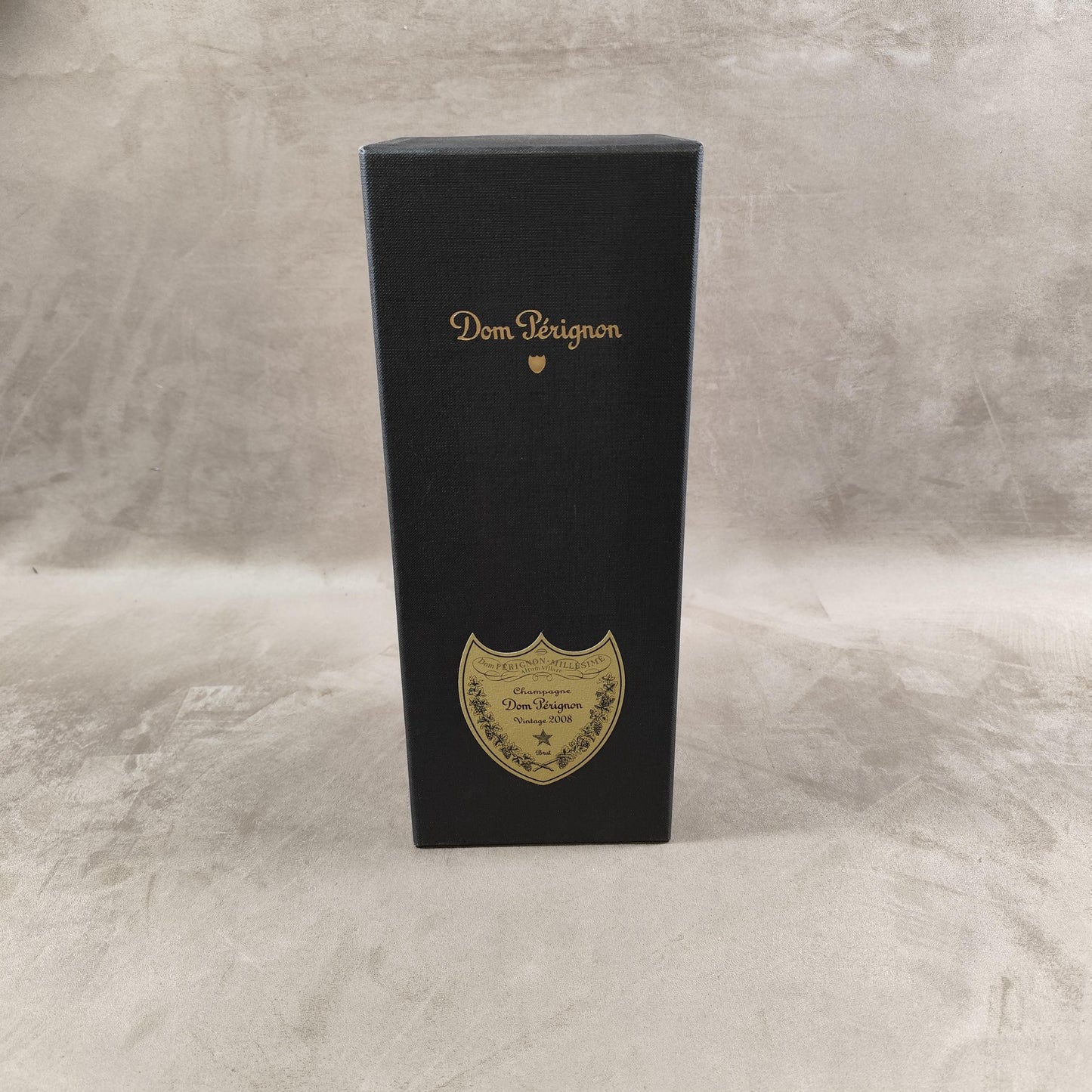 Boite bouteille de champagne Dom Pérignon en carton Made in France Vintage 2000