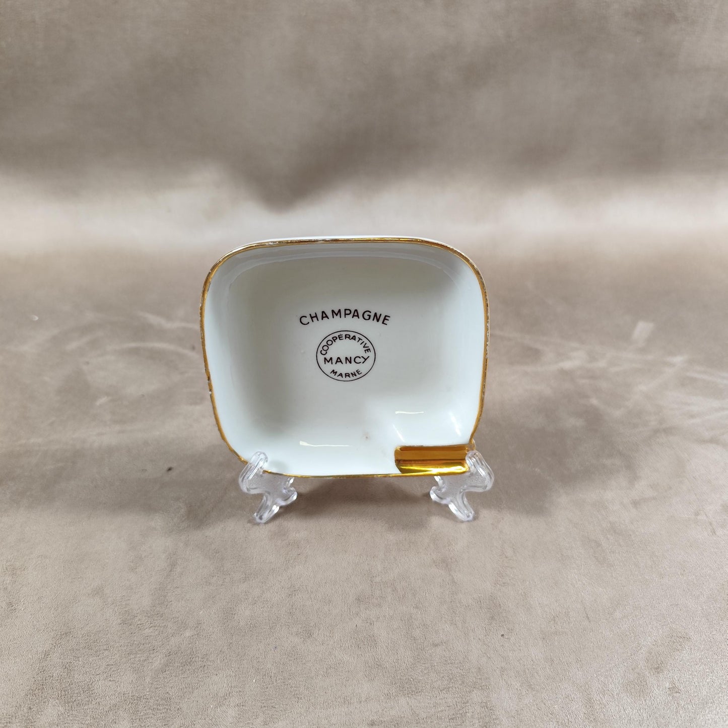 Cendrier publicitaire Champagne Cooperative de Mancy en faience par Villenauxe Made in France 1950