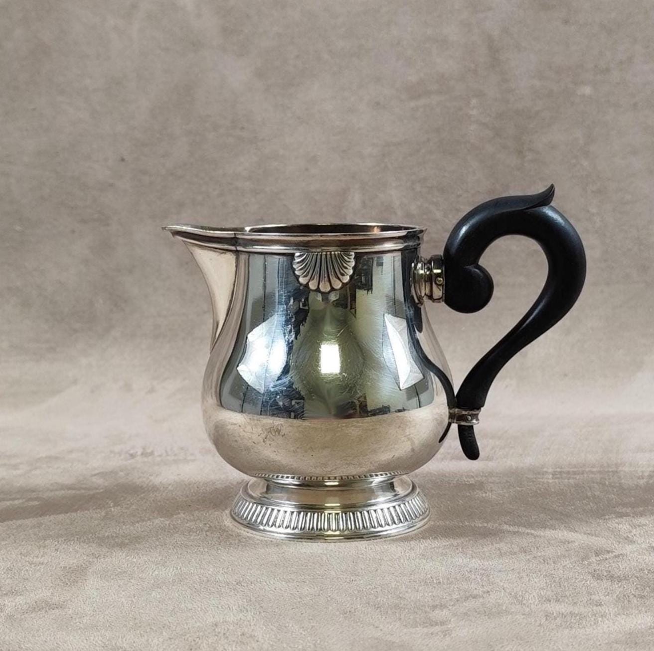 Pichet pot à lait en métal argenté Ercuis Made in France Vintage 1980