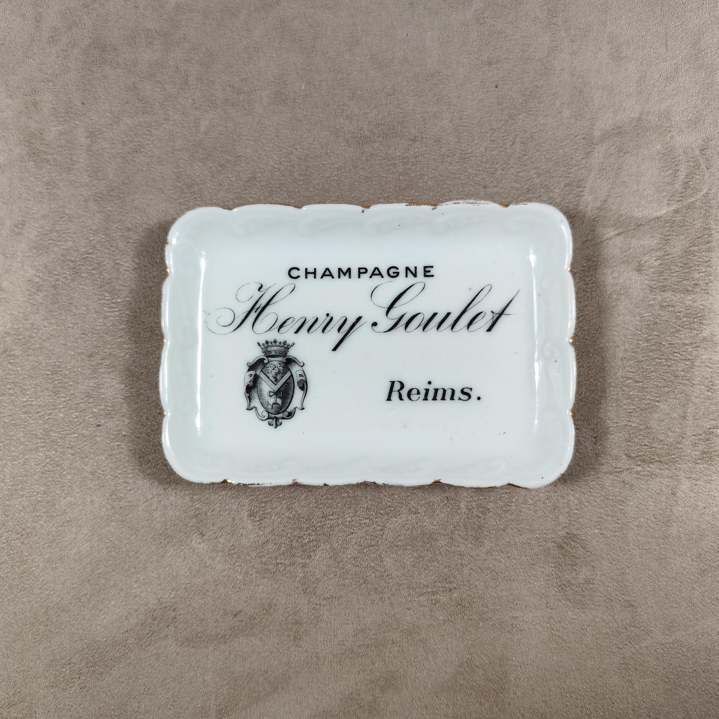 Cendrier Champagne Henry Goulet en porcelaine par Michelaud Frères Limoges Made In France Vintage 1970