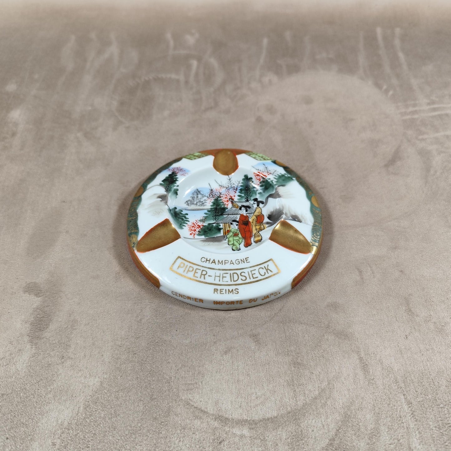 RARE Cendrier en porcelaine Champagne Piper Heidsieck importé du Japon Made in Japan Vintage 1950