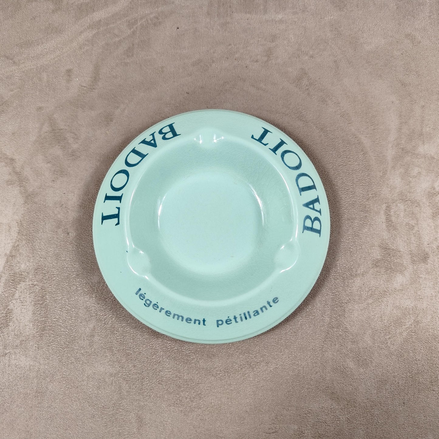 Cendrier Badoit en faience vert Made in France Vintage 1960