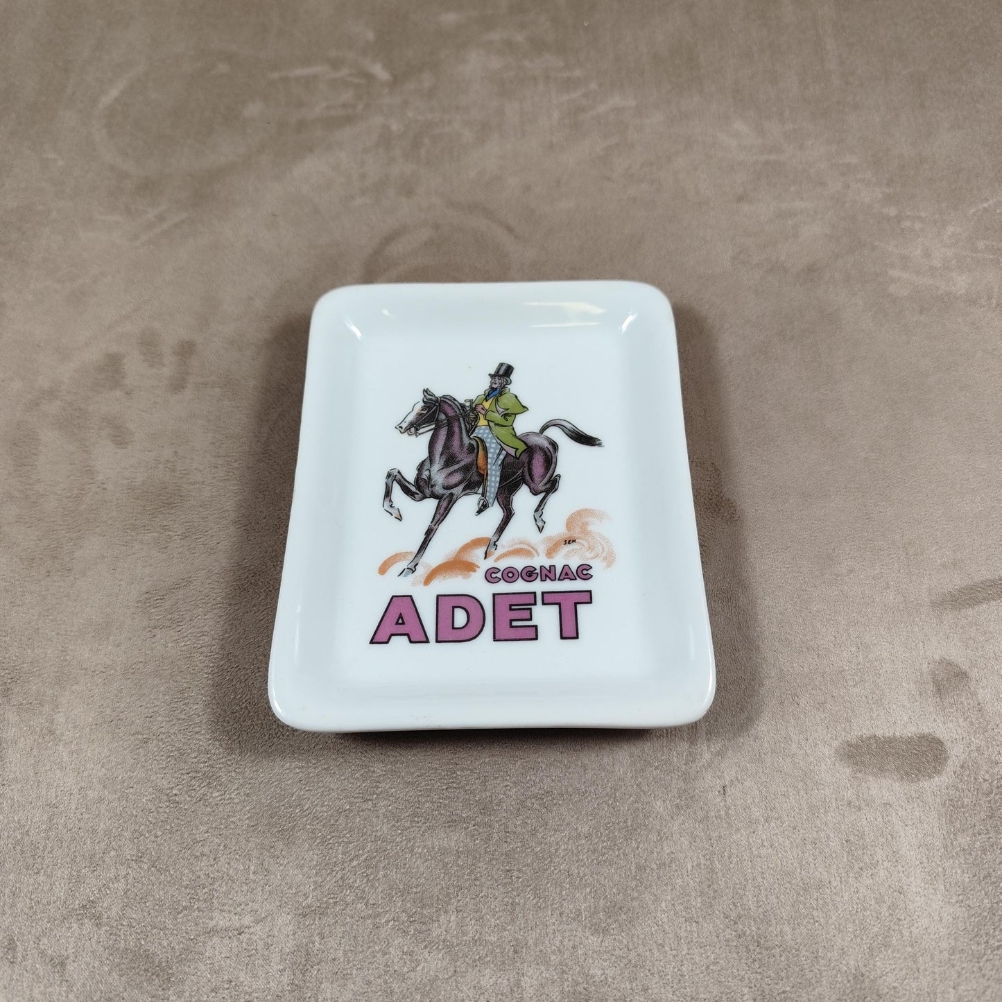 Cendrier Publicitaire Cognac Adet en porcelaine par Thabard Limoges Made in France Vintage 1970