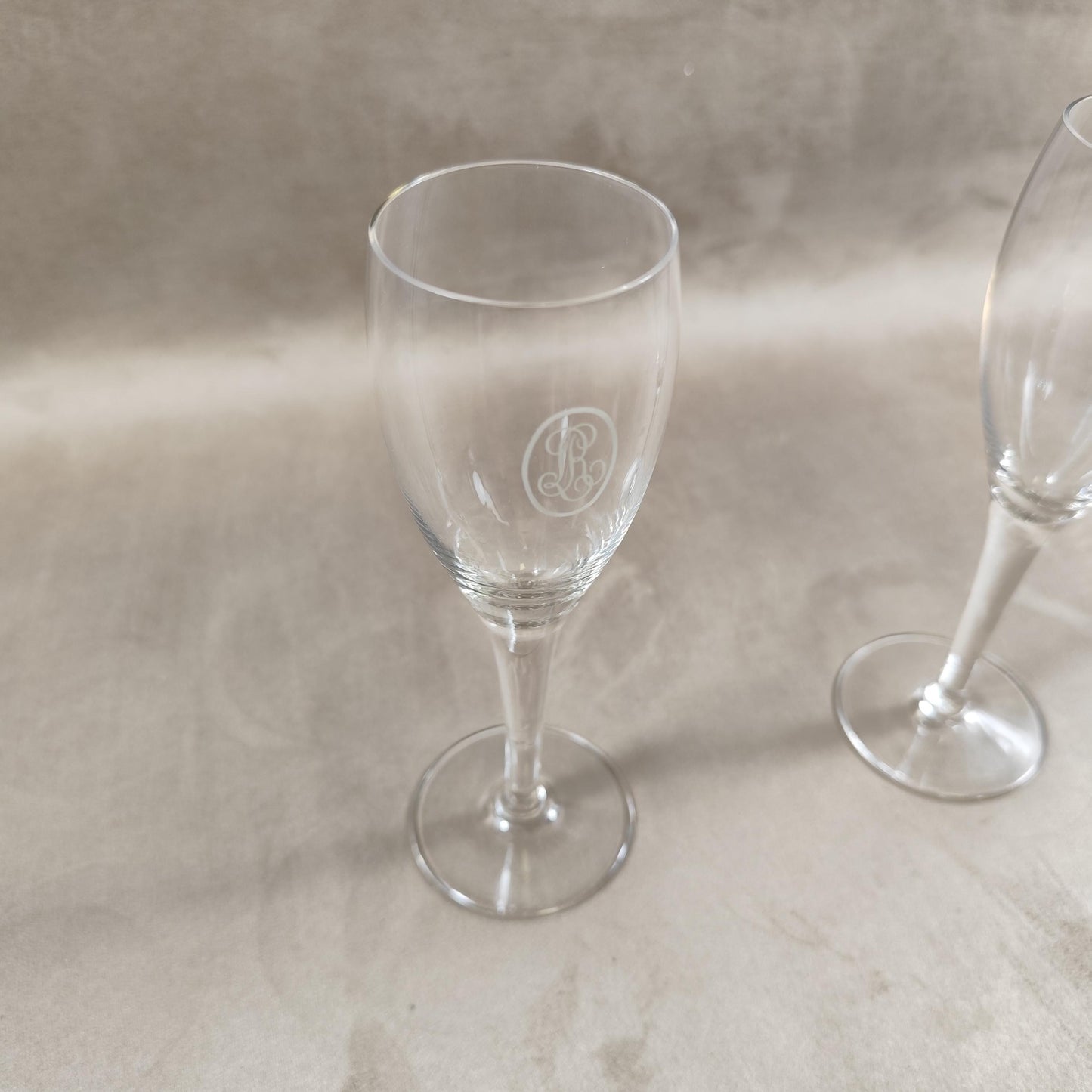 Lot de 2 flutes en verre Champagne Louis Roederer Reims Made in France Vintage 1980